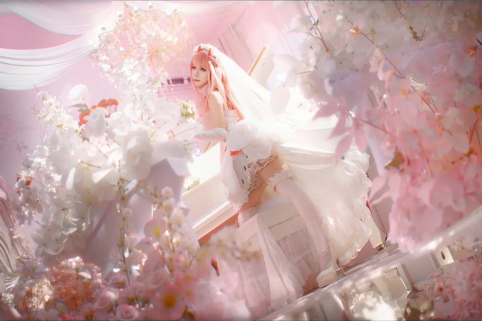 [Zero Two cosplay] DARLING in the FRANXX Bride Styling: A Bridal Dream in Pink by 店长DD - Image 4