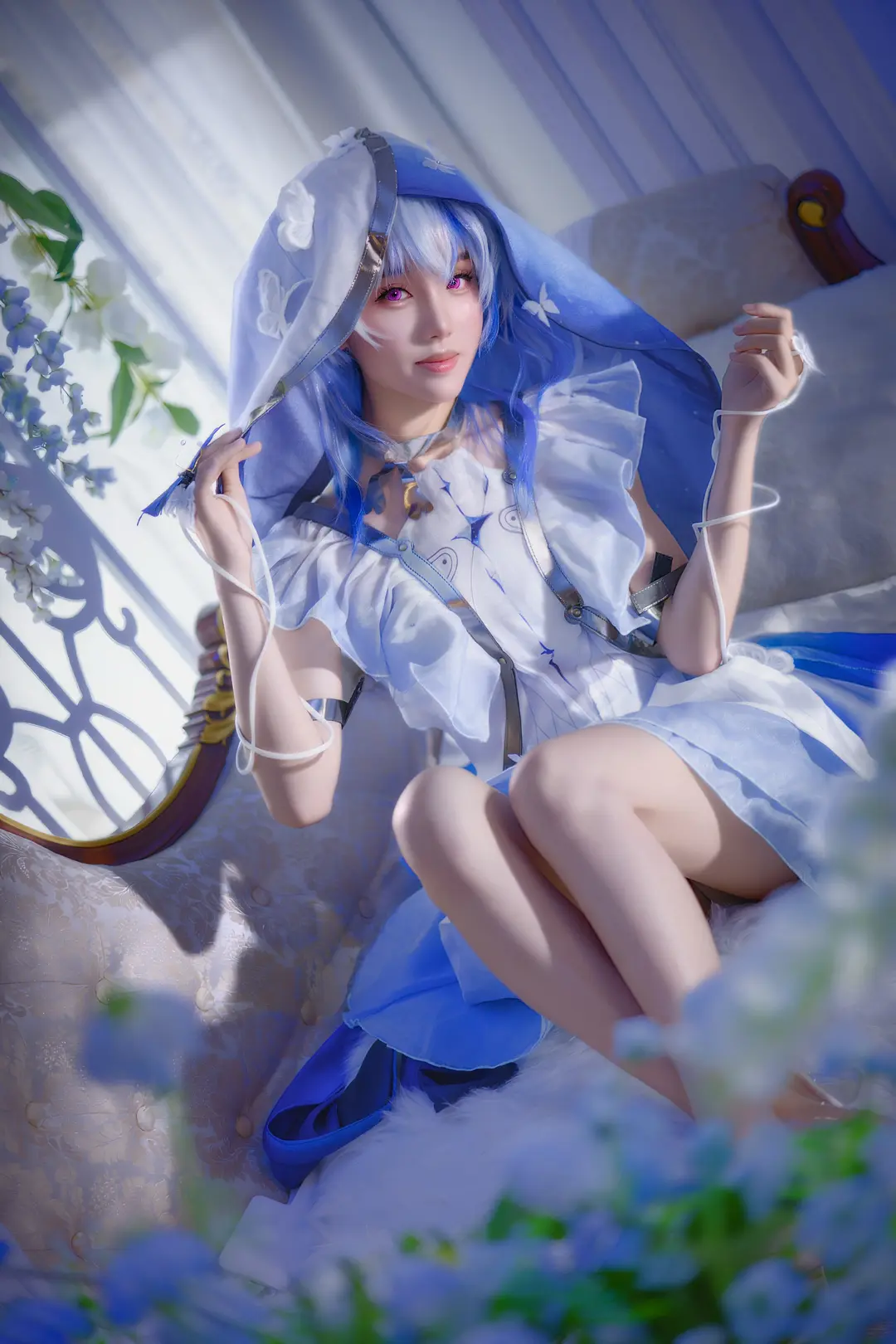 鳴潮, 守岸人cos, 二次元cos, 藍白系唯美攝影, 透明高跟 - 第3張