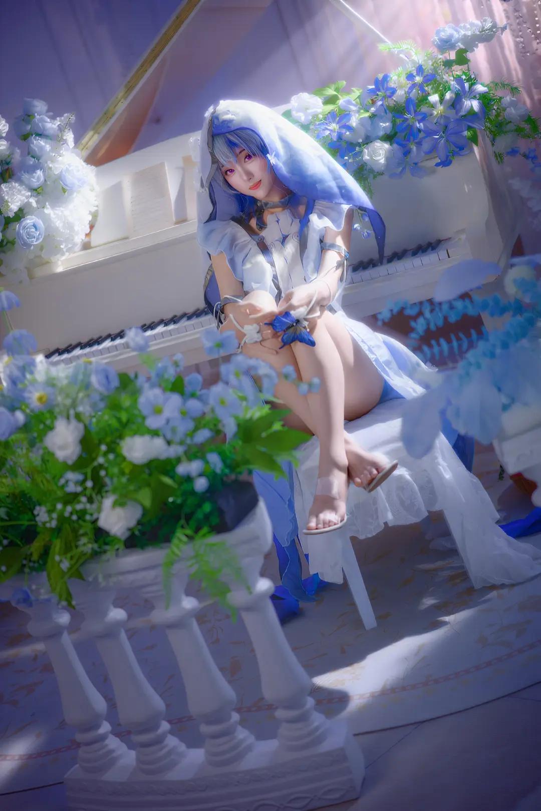 鳴潮, 守岸人cos, 二次元cos, 藍白系唯美攝影, 透明高跟 - 第5張
