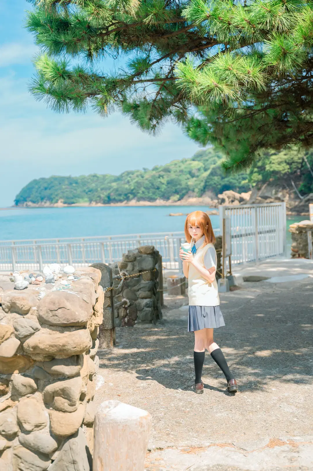 【Hirasawa Yui cosplay】K-ON!: Summer Streets & Seaside Candid Snapshots by 天枰君 - Image 2