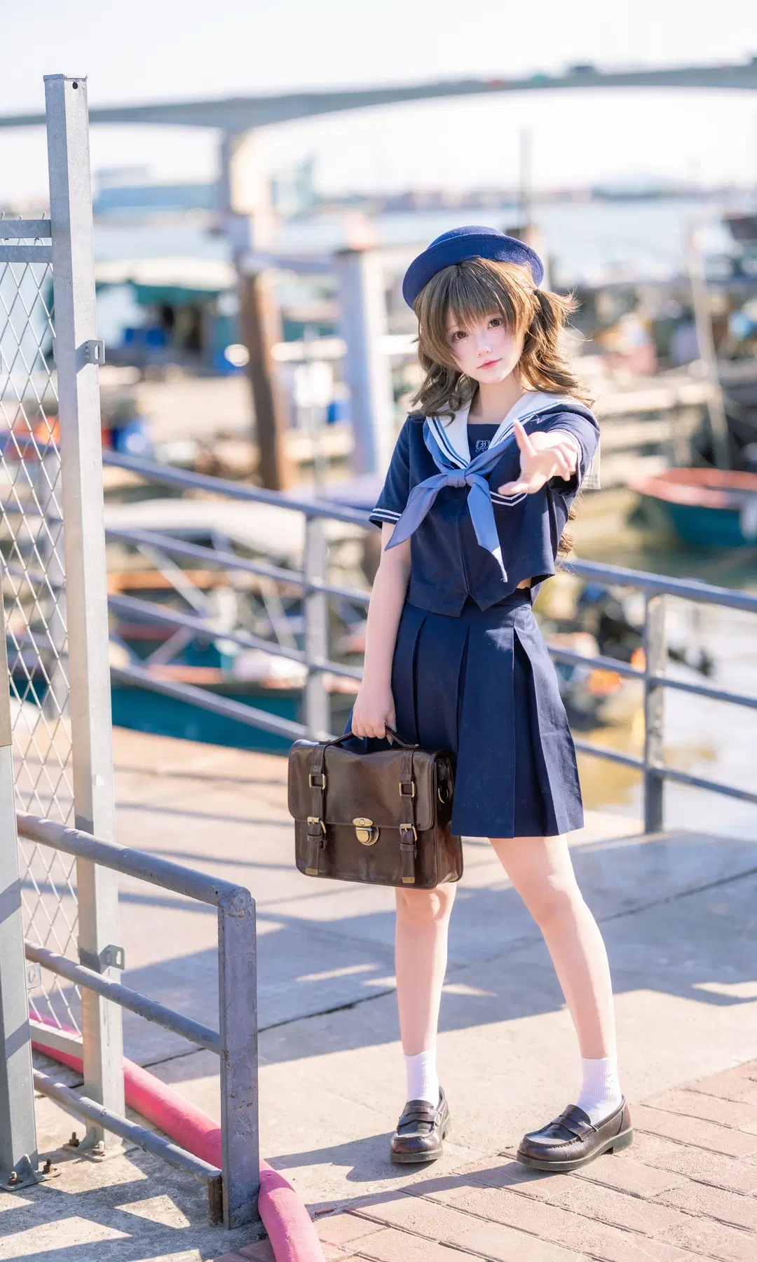 Sailor Suit Photoshoot at the Sunny Pier by 天枰君 - Image 5