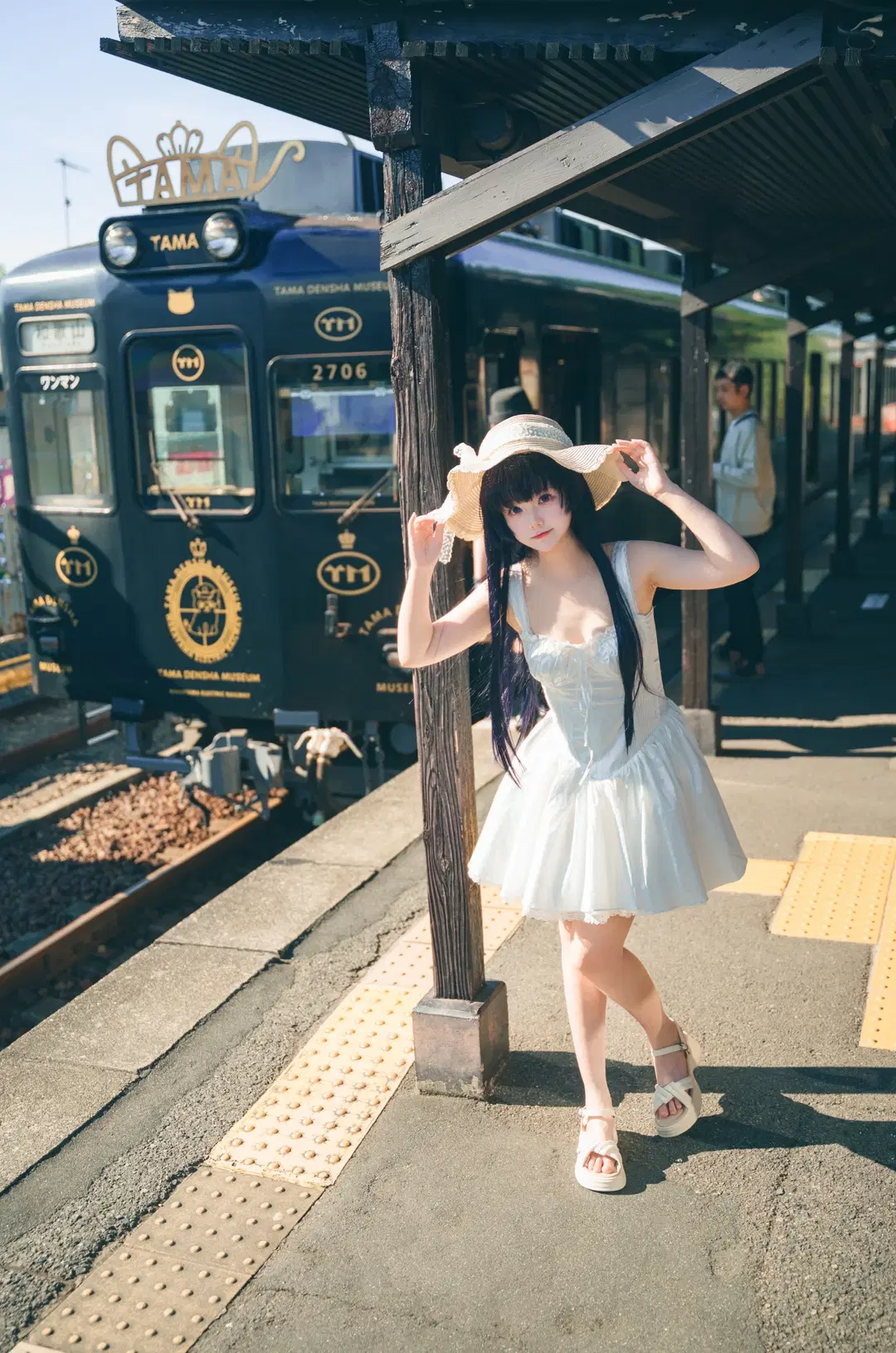 【五更瑠璃 コスプレ】たま電車に乗り込んで再現する『俺の妹がこんなに可愛いわけがない』黒猫 - 天枰君 - 8枚目