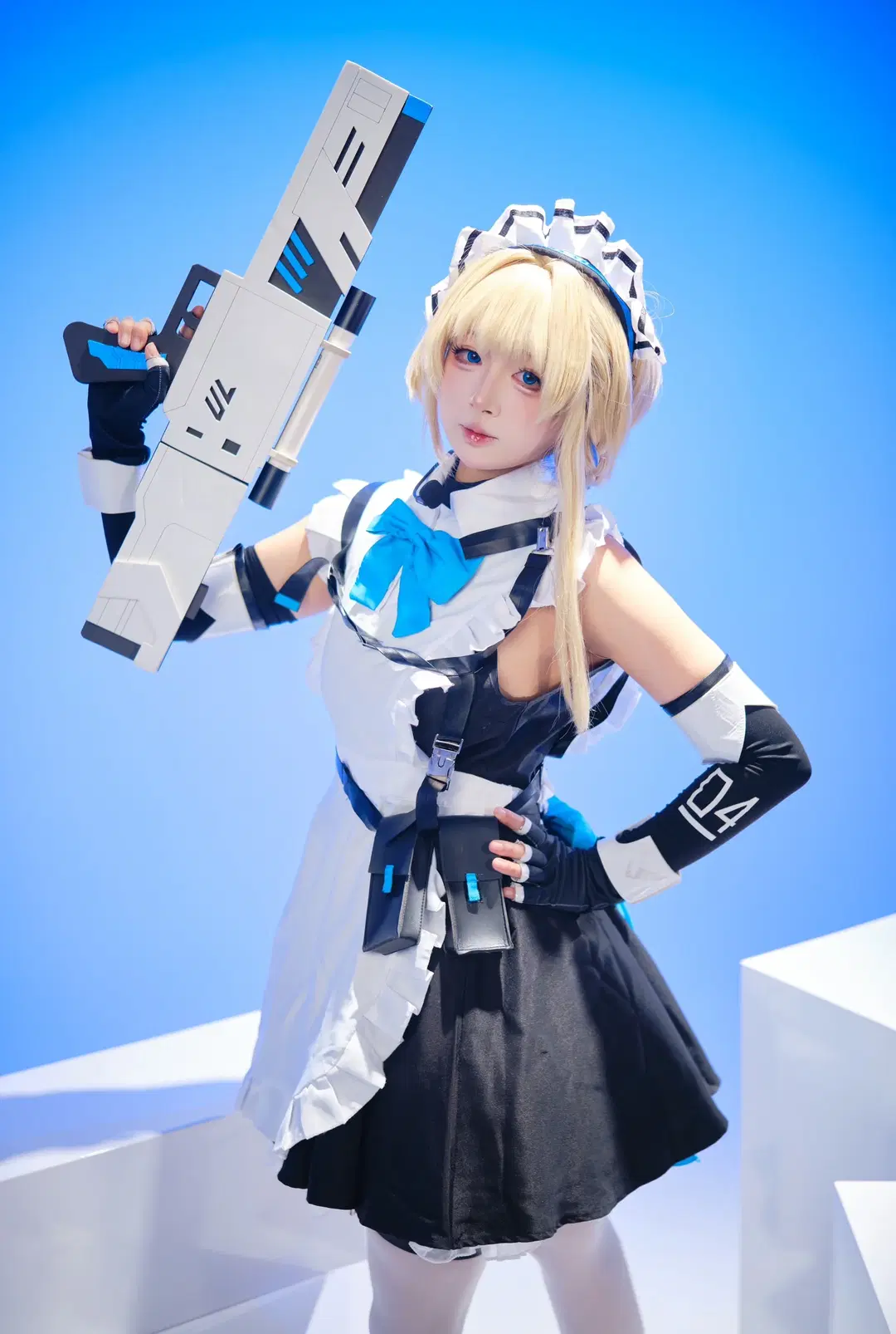 【飛鳥馬トキ コスプレ】ブルーアーカイブの戦術メイド、出撃準備完了：戦術少女の佇まい - 忧郁的芒果酱 - 4枚目
