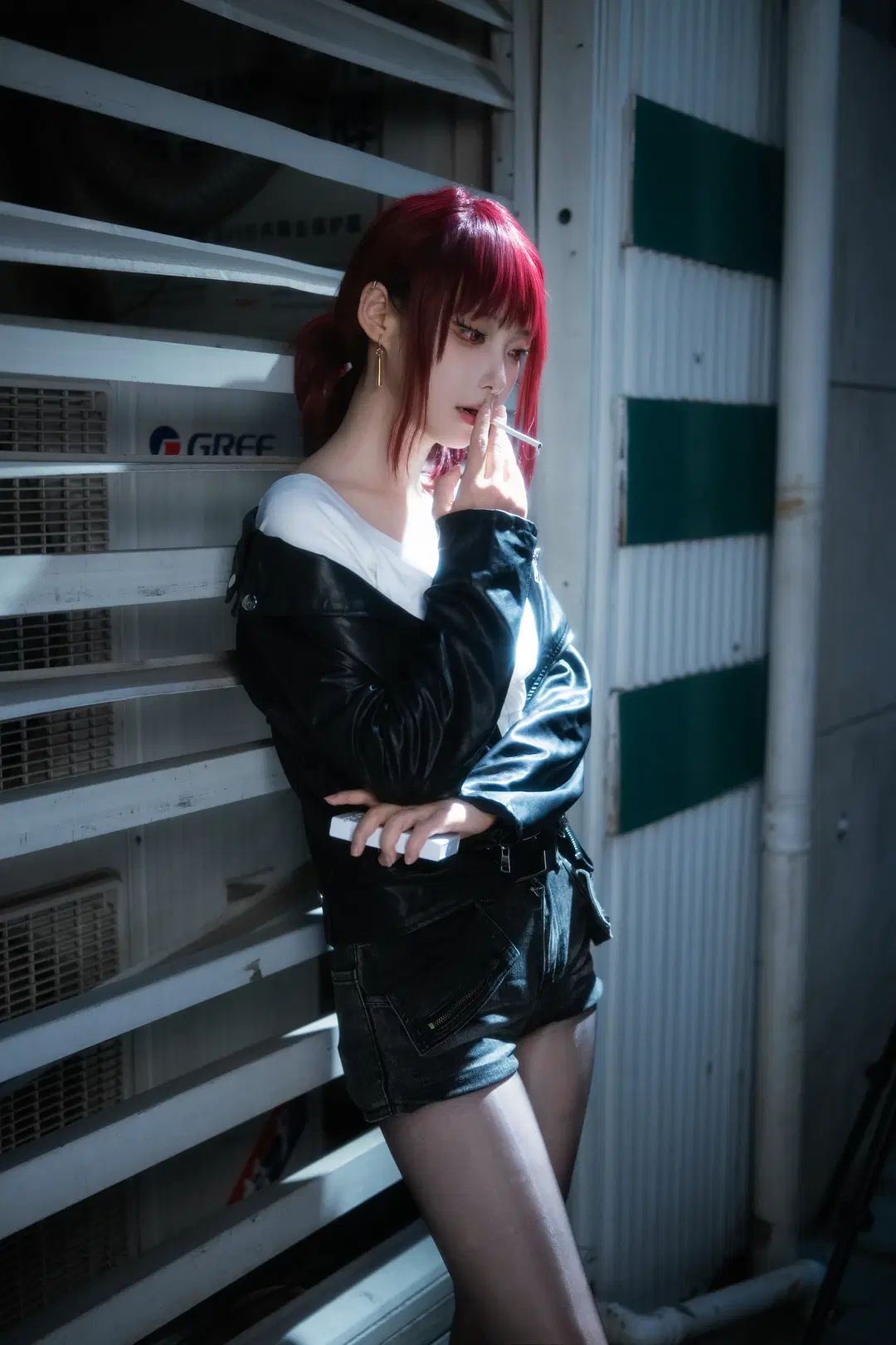 [Ms. Tayama cosplay] Smoking Behind the Supermarket: Casual Street style Under the Night Sky by KomikadoYUC - Image 4