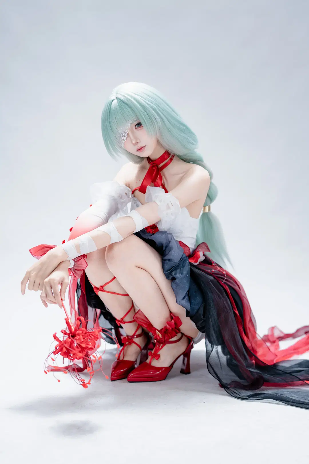 [Phrolova cosplay] Wuthering Waves Phrolova Studio Log: A Visual Clash of Red and Green by 六幺幺 - Image 2