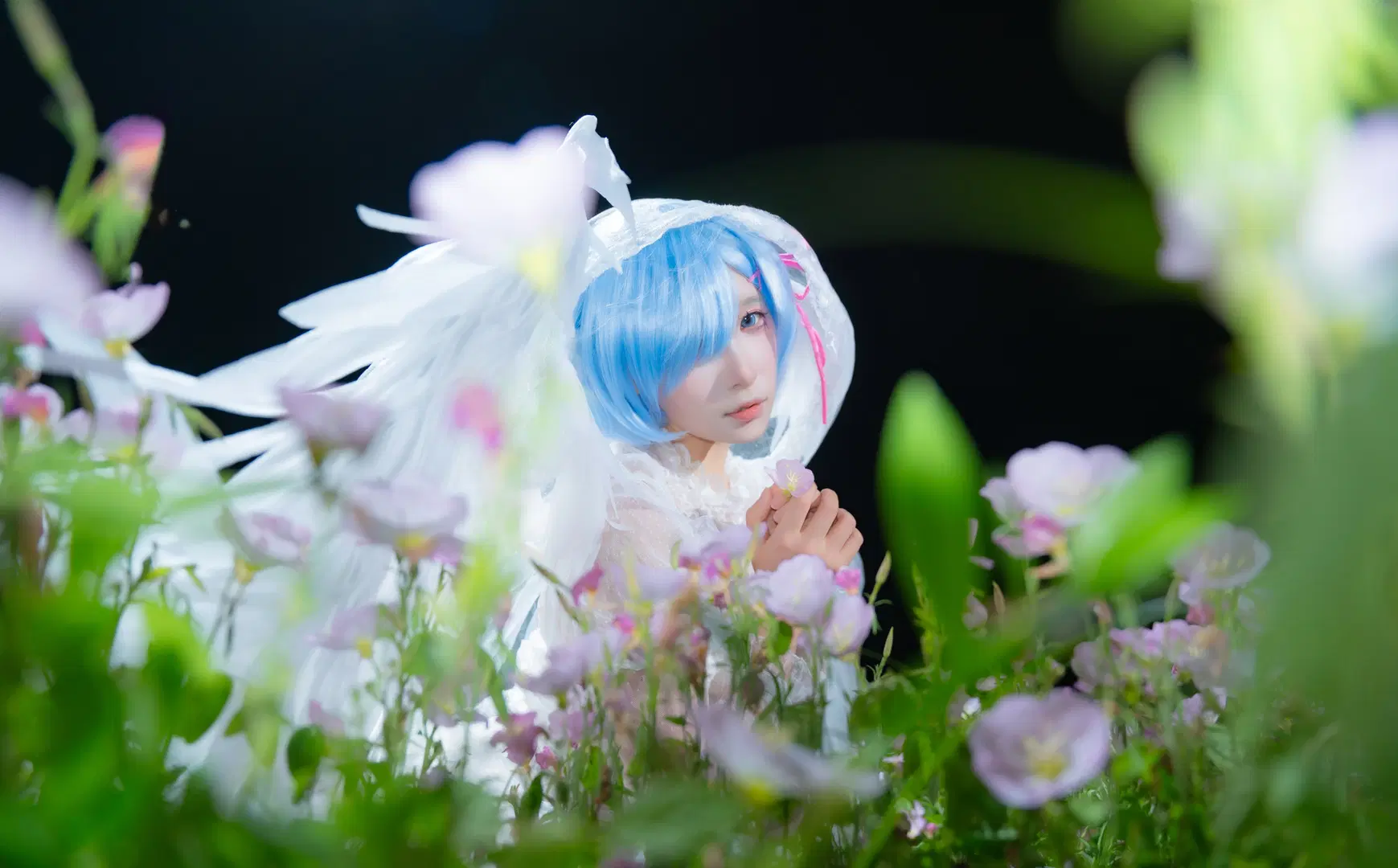 【蕾姆cos】夜色花海中的天使降临 - 菜狗离颜（接国庆萌卡） - 第3张