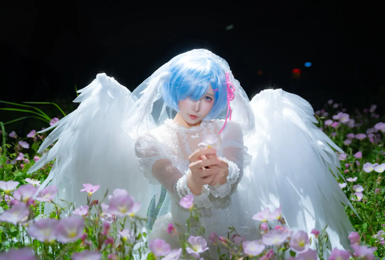 【蕾姆cos】夜色花海中的天使降临 - 菜狗离颜（接国庆萌卡） - 第4张