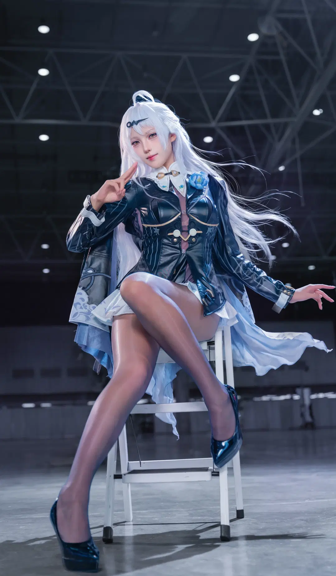 【仪玄cos】绝区零场照，这套漆皮和黑丝质感绝了 - 菜狗离颜（国庆萌卡） - 第2张