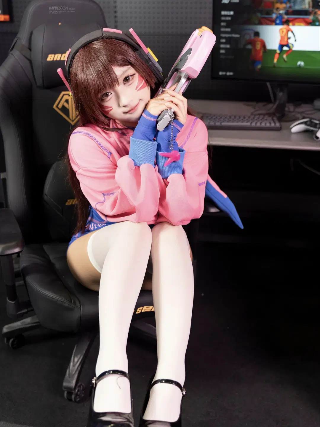 电竞房里的粉蓝战术少女风穿搭 - 阿宏 - 第4张