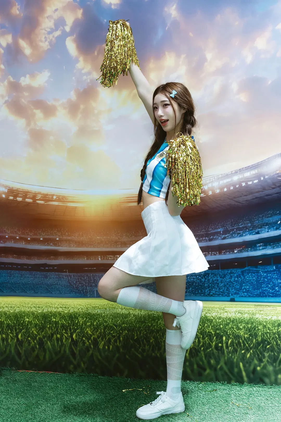 Blue-and-White Jersey with Pleated Skirt: Soccer Girl Cosplay Themed Photoshoot by 阿宏 - Image 6