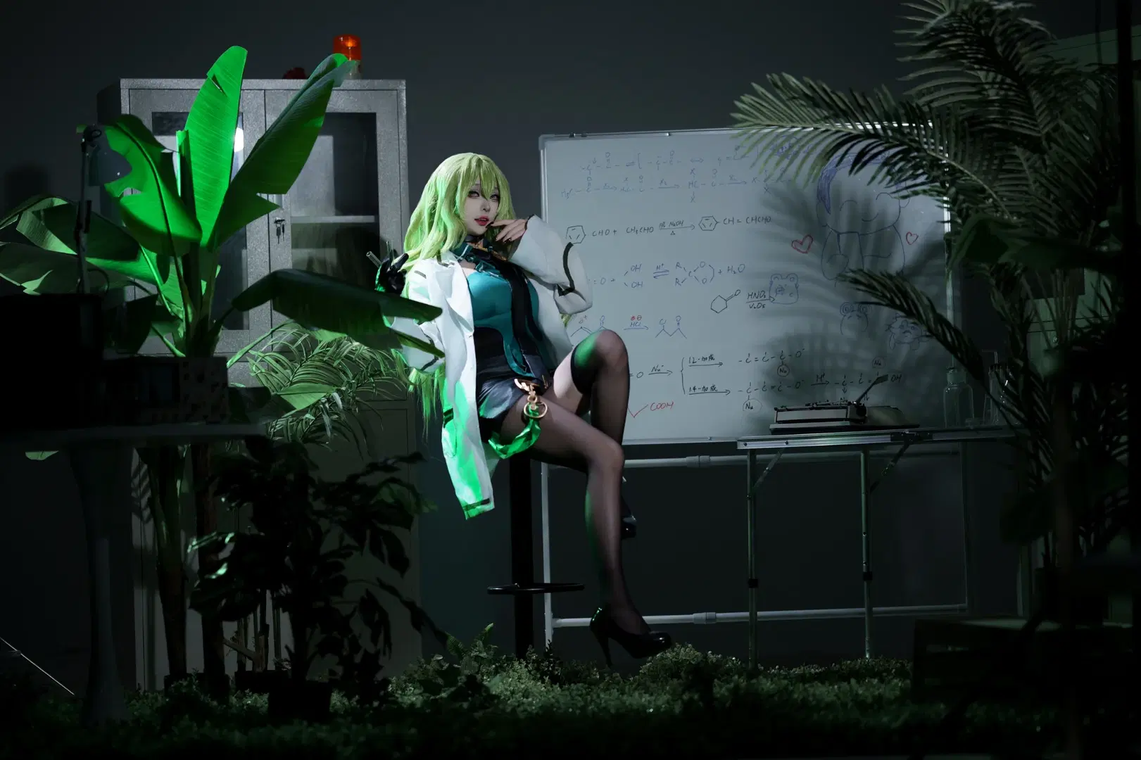 【メビウスコスプレ】『崩壊 3rd』の実験室、今回は私が掌握する - 芷雪睡不醒 - 3枚目