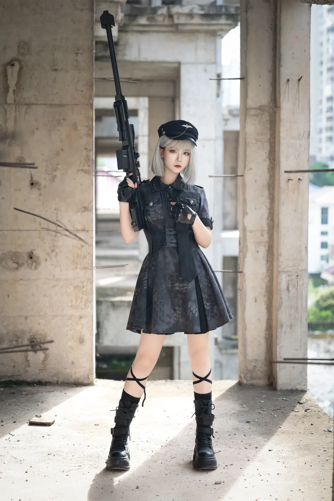廃墟のミリタリーロリータ少女暴君 タクティカル銃構えポーズ参考シェア - 洛城雪Yuki - 3枚目