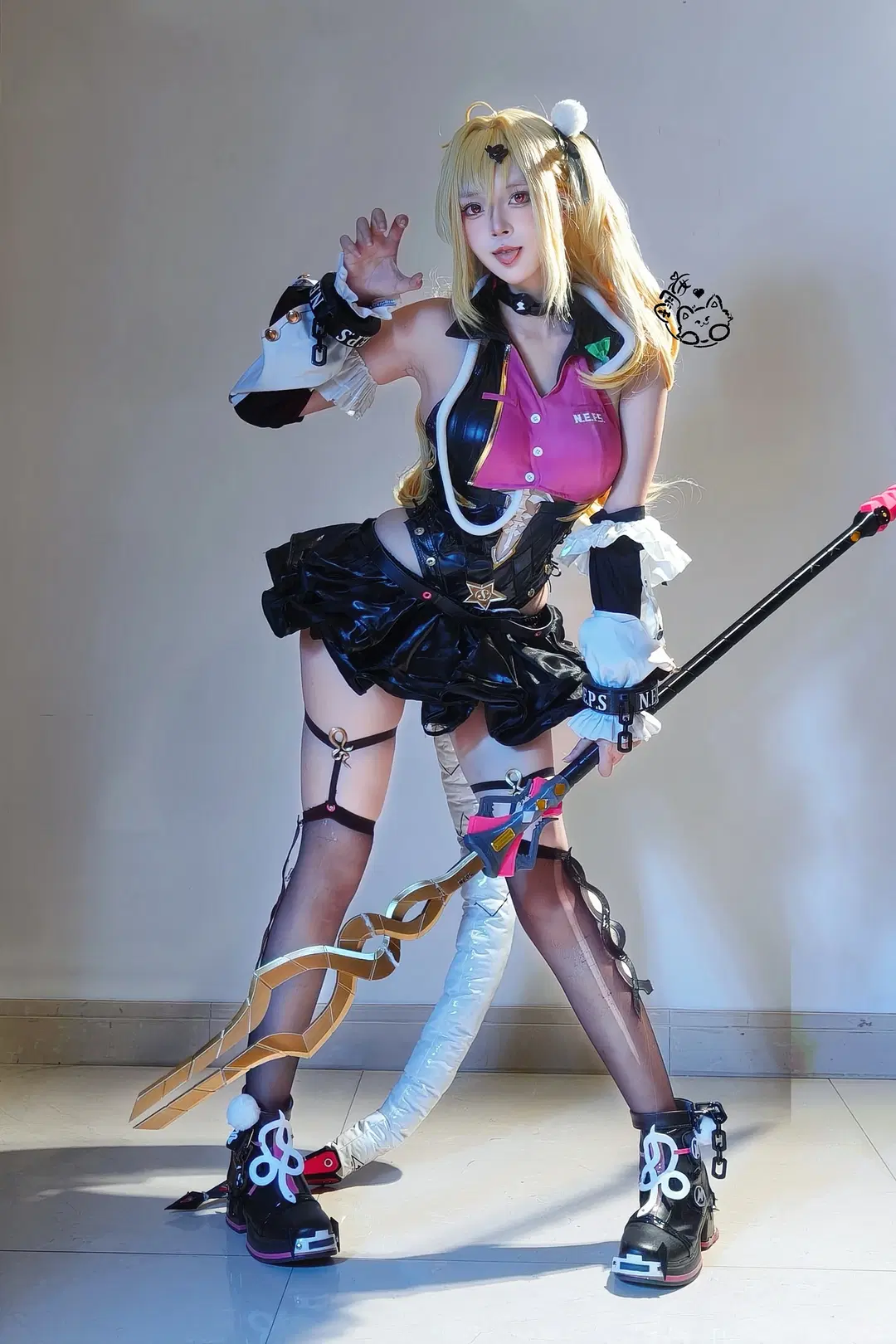 Zenless Zone Zero 2nd Anniversary Cosplay Collection: A Visual Collision of Techwear Cosplay and Black Stockings Cosplay by 翎安酱 - Image 11