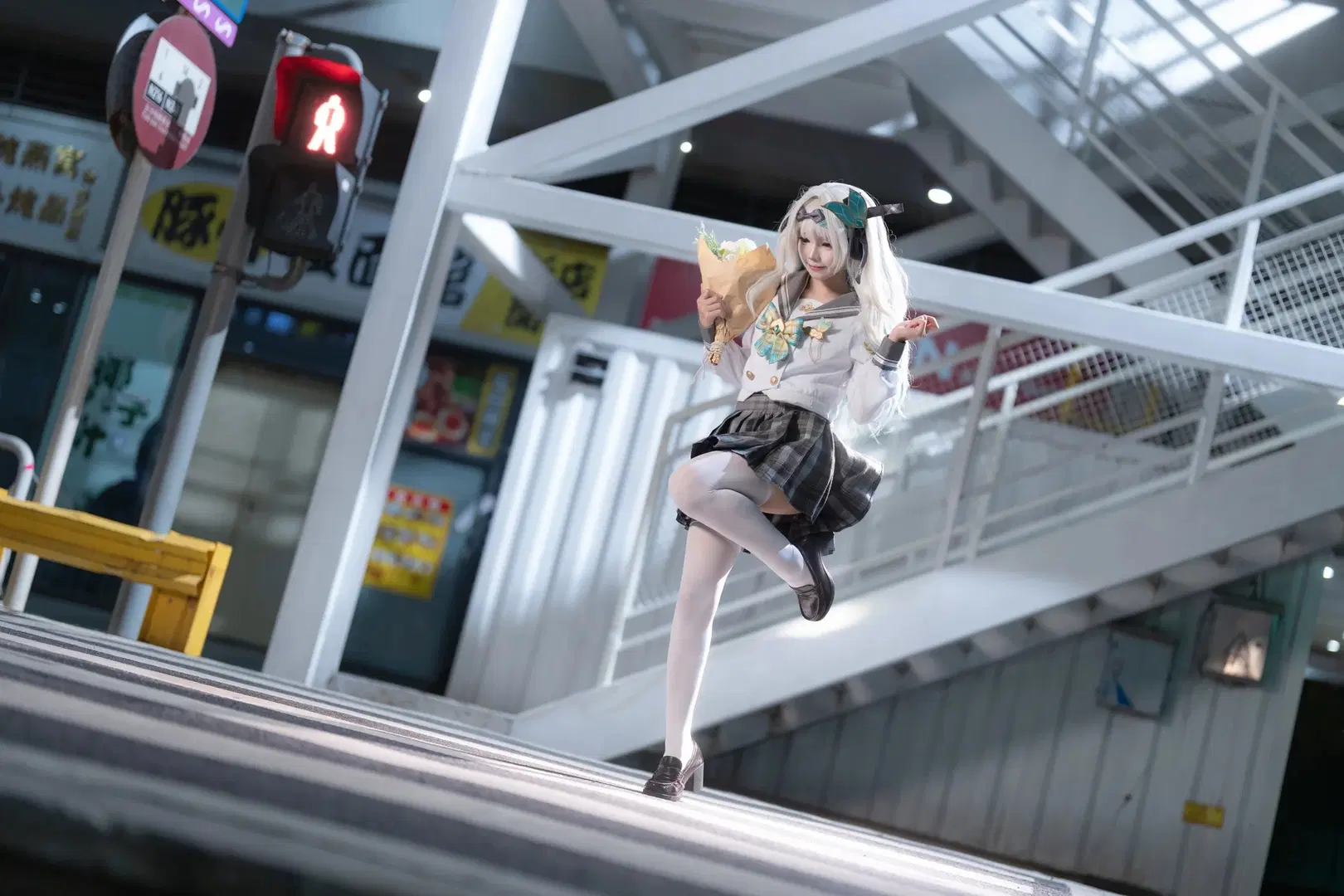 【流萤cos】崩坏星穹铁道里的JK日常，白丝与鲜花的街头漫步 - 夏尔 - 第4张