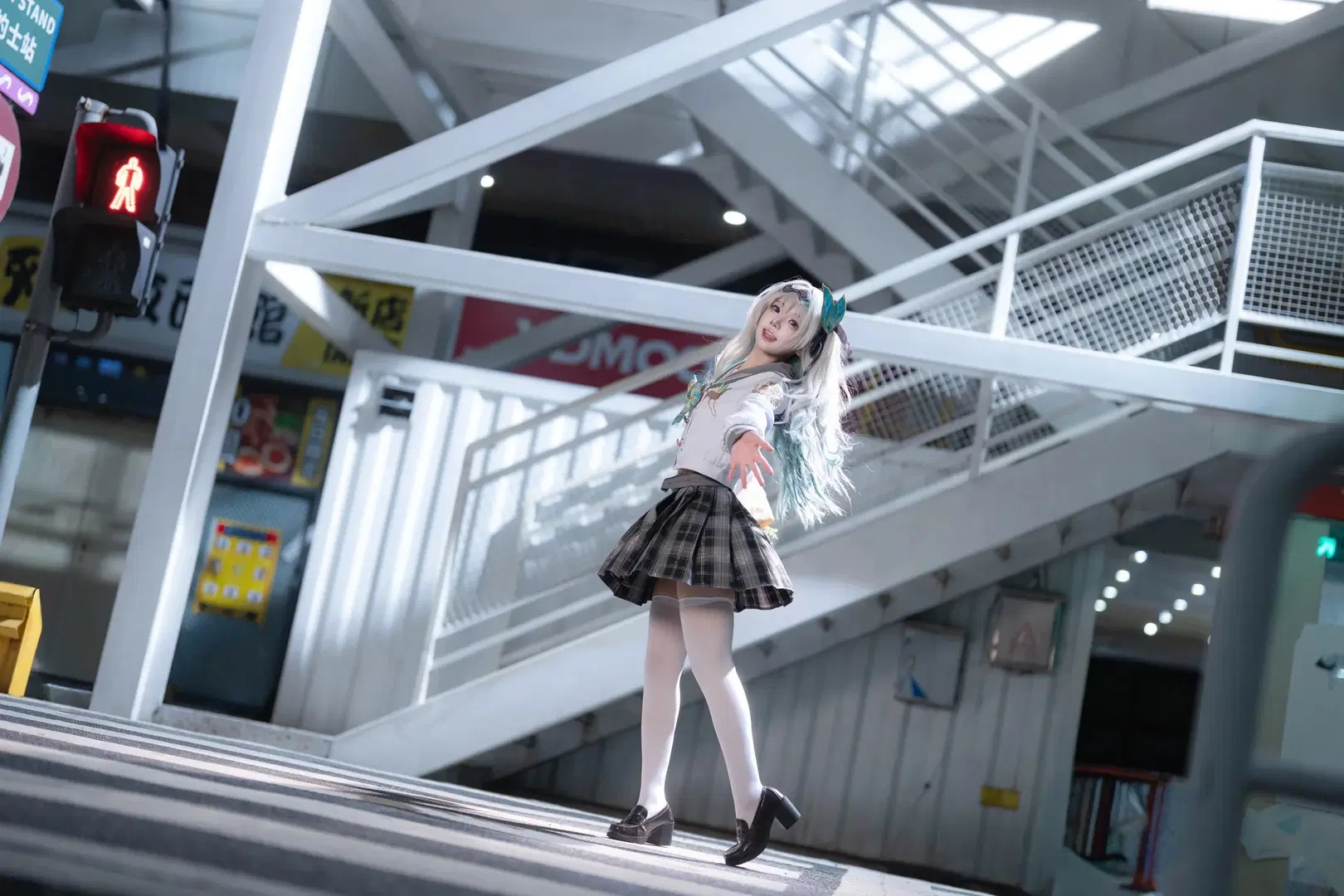 【流萤cos】崩坏星穹铁道里的JK日常，白丝与鲜花的街头漫步 - 夏尔 - 第5张