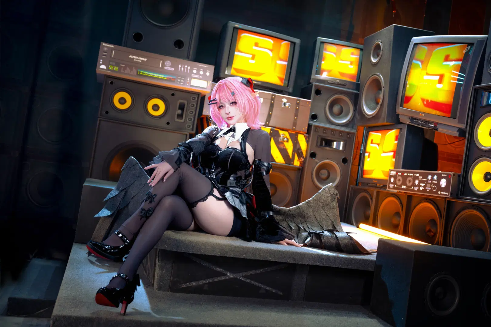绝区零, cosplay, 黑丝, 蕾米埃尔·丹cos, 复古电音