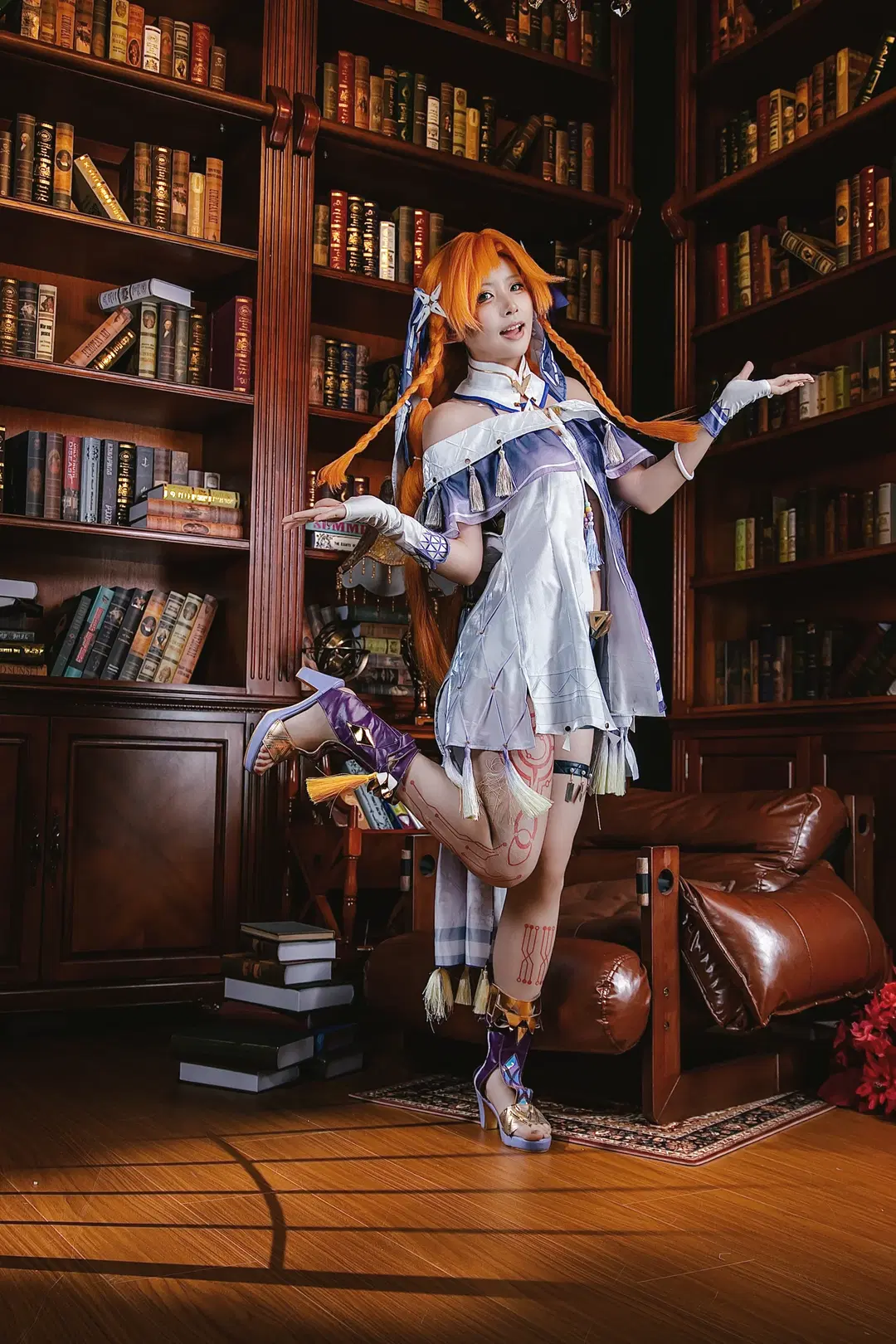 鳴潮, 二次元cosplay, 白絲, 西格莉卡cos, 精靈耳