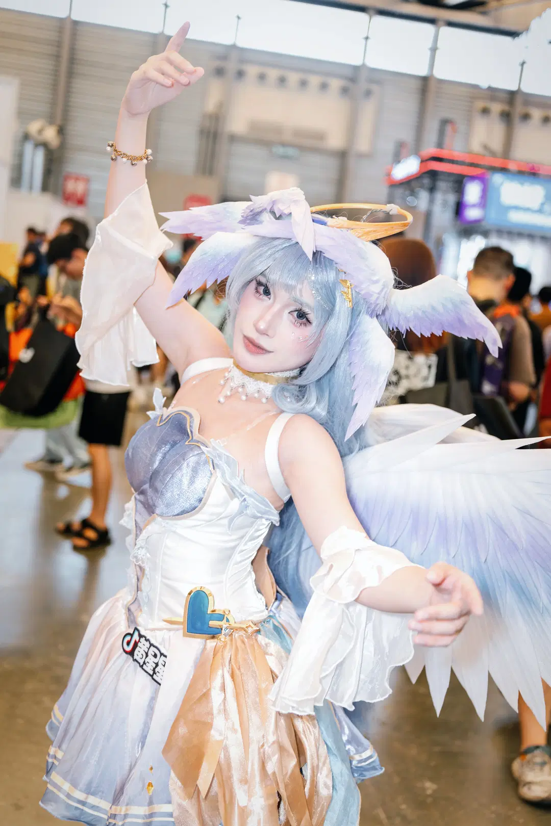 Chinajoy顶光挑战，放弃机顶闪用手电筒拍cosplay - 哼哼_H3NG - 第6张