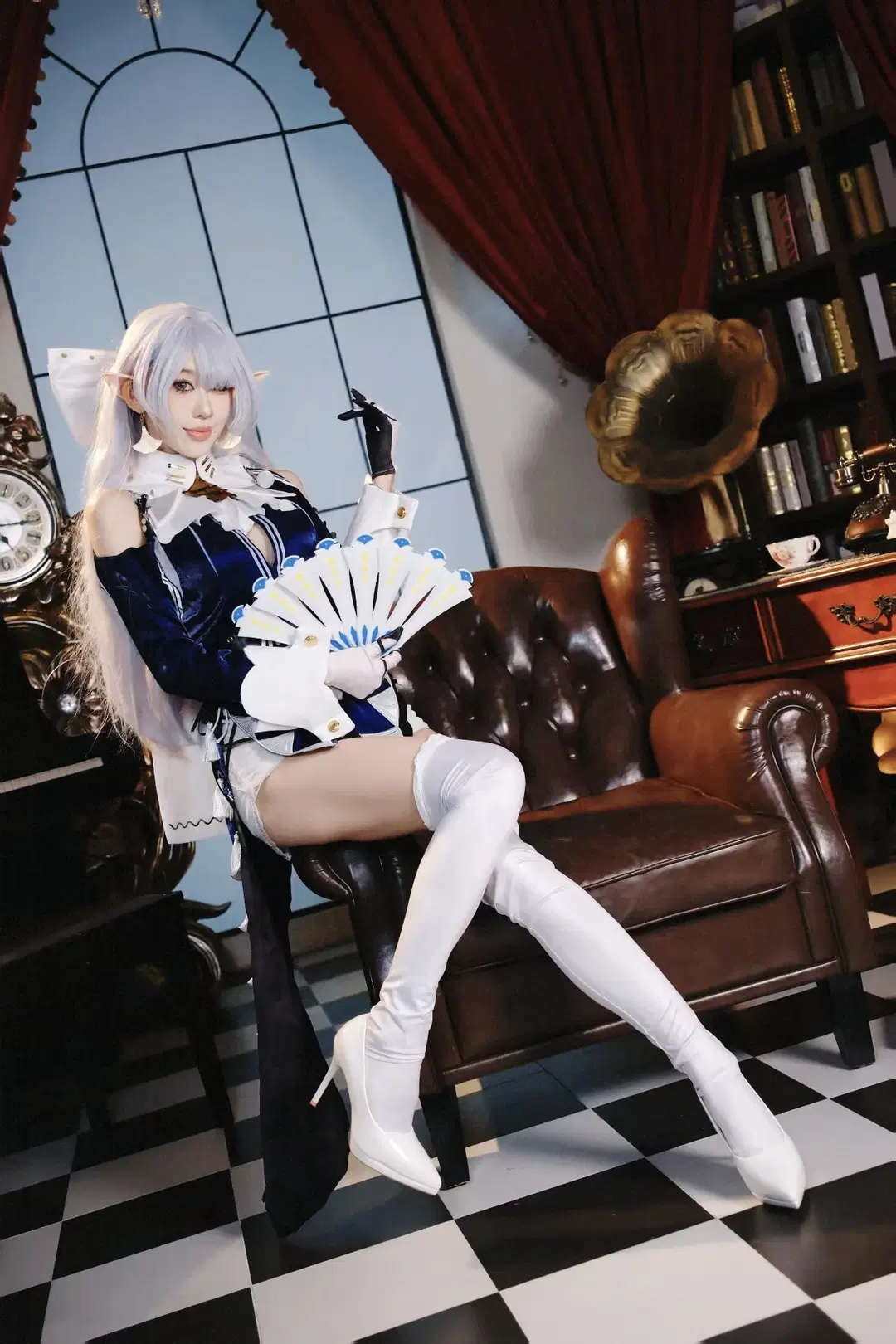 【维琳娜cos】绝区零复古书房里的优雅贵族 - 手可摘星辰 - 第2张