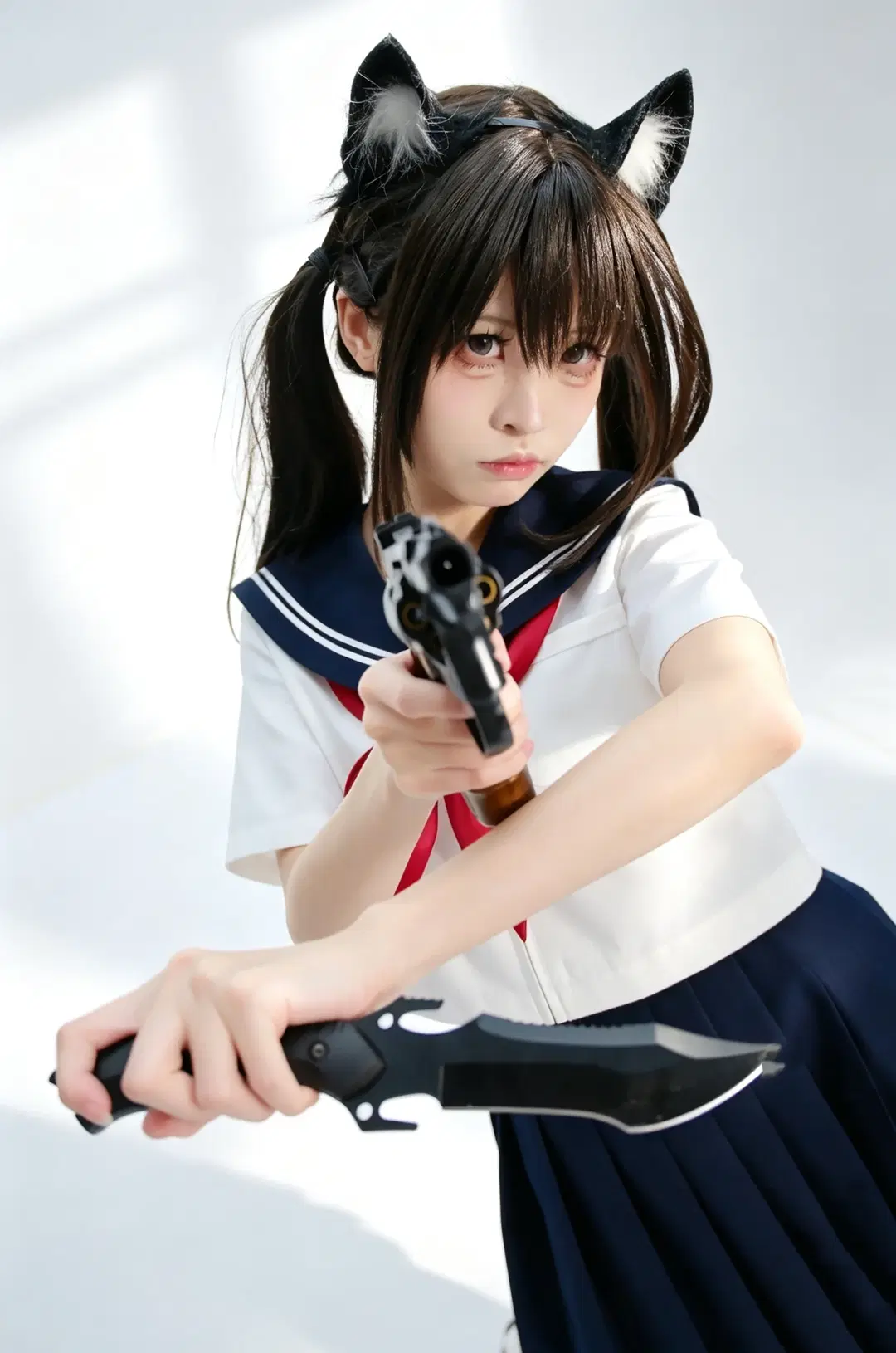 【JK制服写真】白ホリに映える猫耳二刀流：甘辛ギャップ全開のバトル少女 - 手可摘星辰 - 16枚目