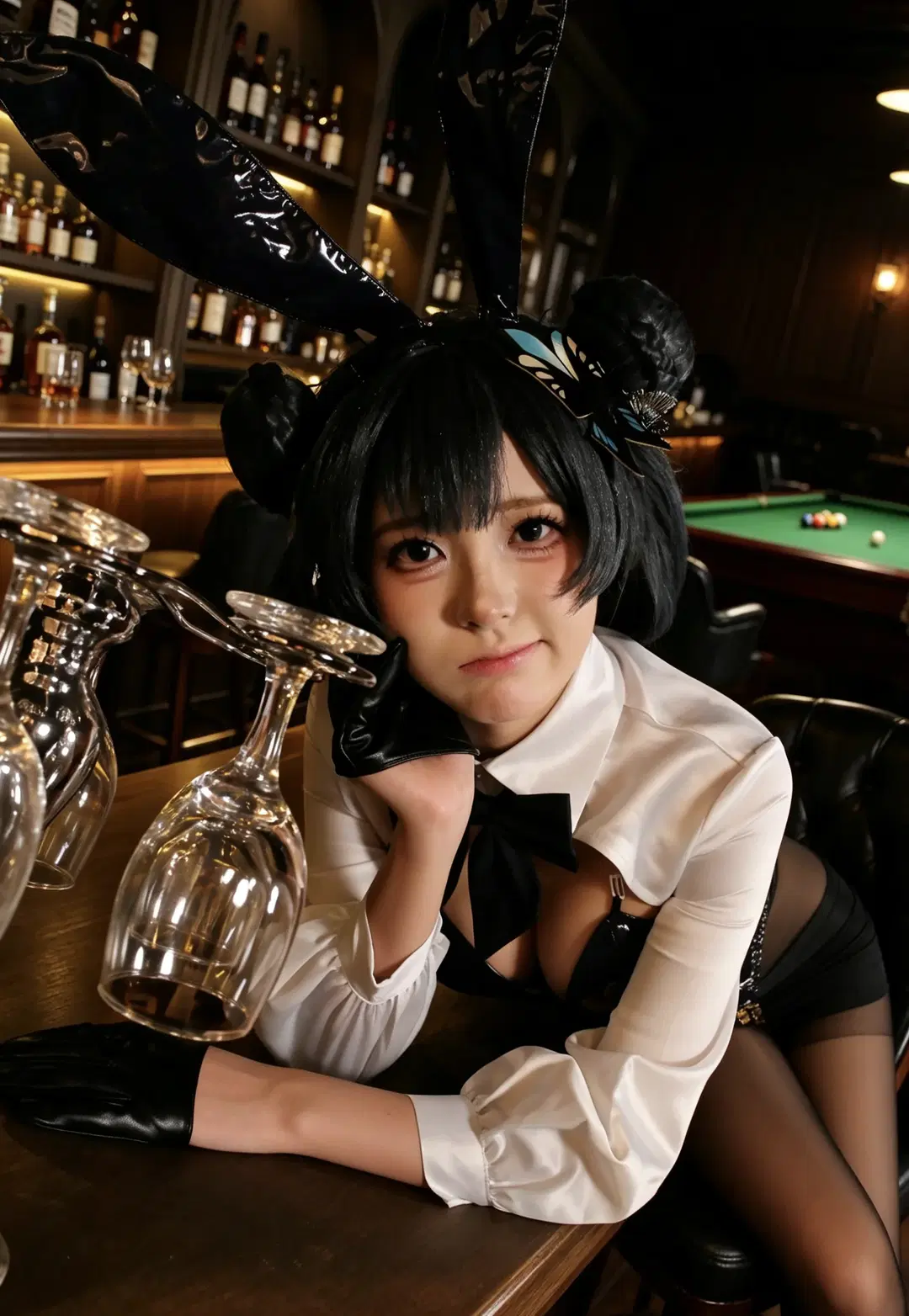 【龍華妃咲cos】蔚藍檔案國風兔女郎酒吧暗調拍攝 - 手可摘星辰 - 第2張