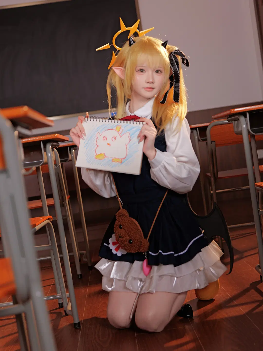 【丹花イブキ コスプレ】ブルーアーカイブ 教室スタジオ撮影、ライティングとポージングの調和 - 手可摘星辰 - 6枚目