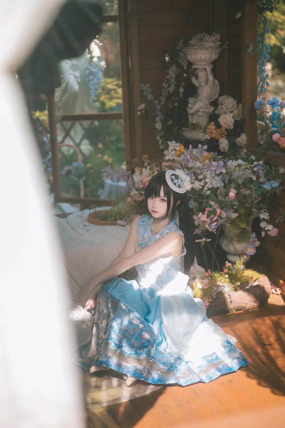 花房里的汉洋折衷少女写真 - 叽叽叽蓝 - 第4张