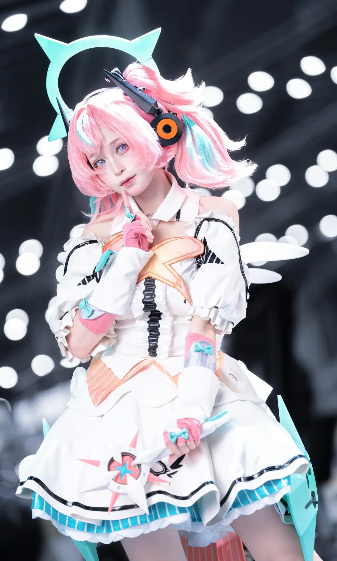 [Aria from Angels of Delusion cosplay] White Mecha Girl in Zenless Zone Zero by 全麦小熊 - Image 3