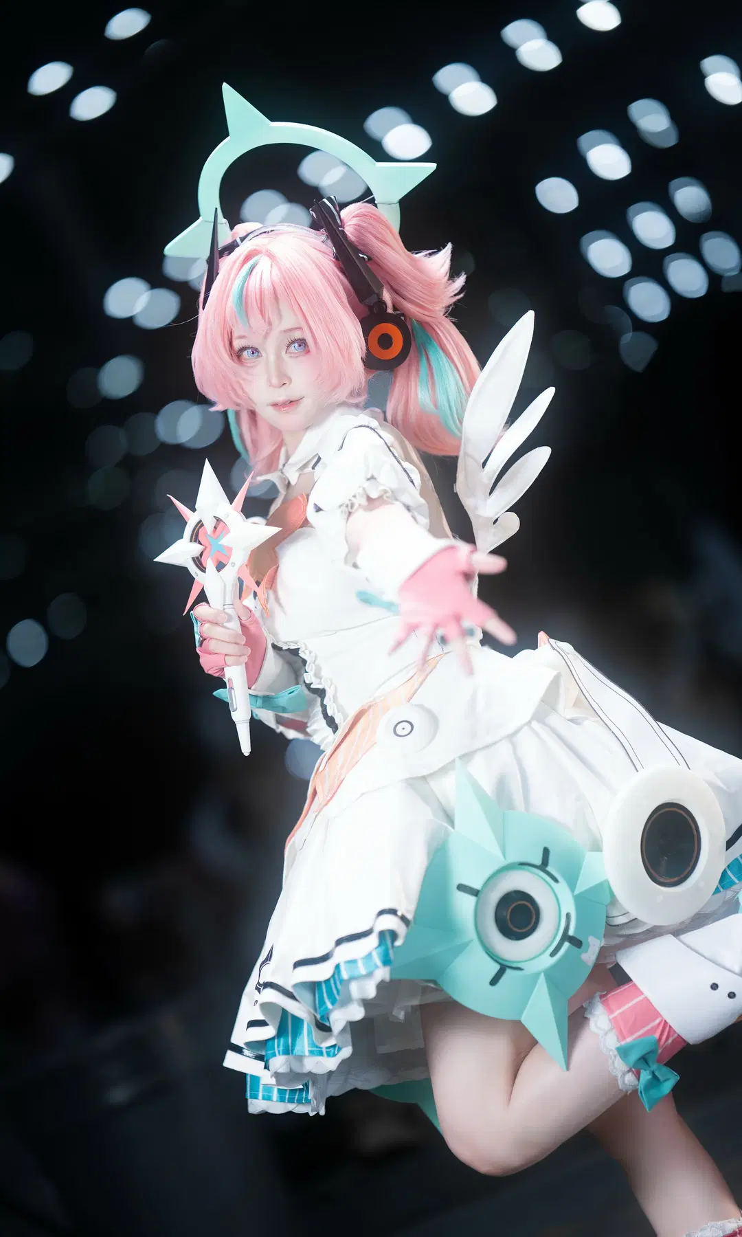 [Aria cosplay] The Pink-and-White Phantom in Zenless Zone Zero by 全麦小熊 - Image 5