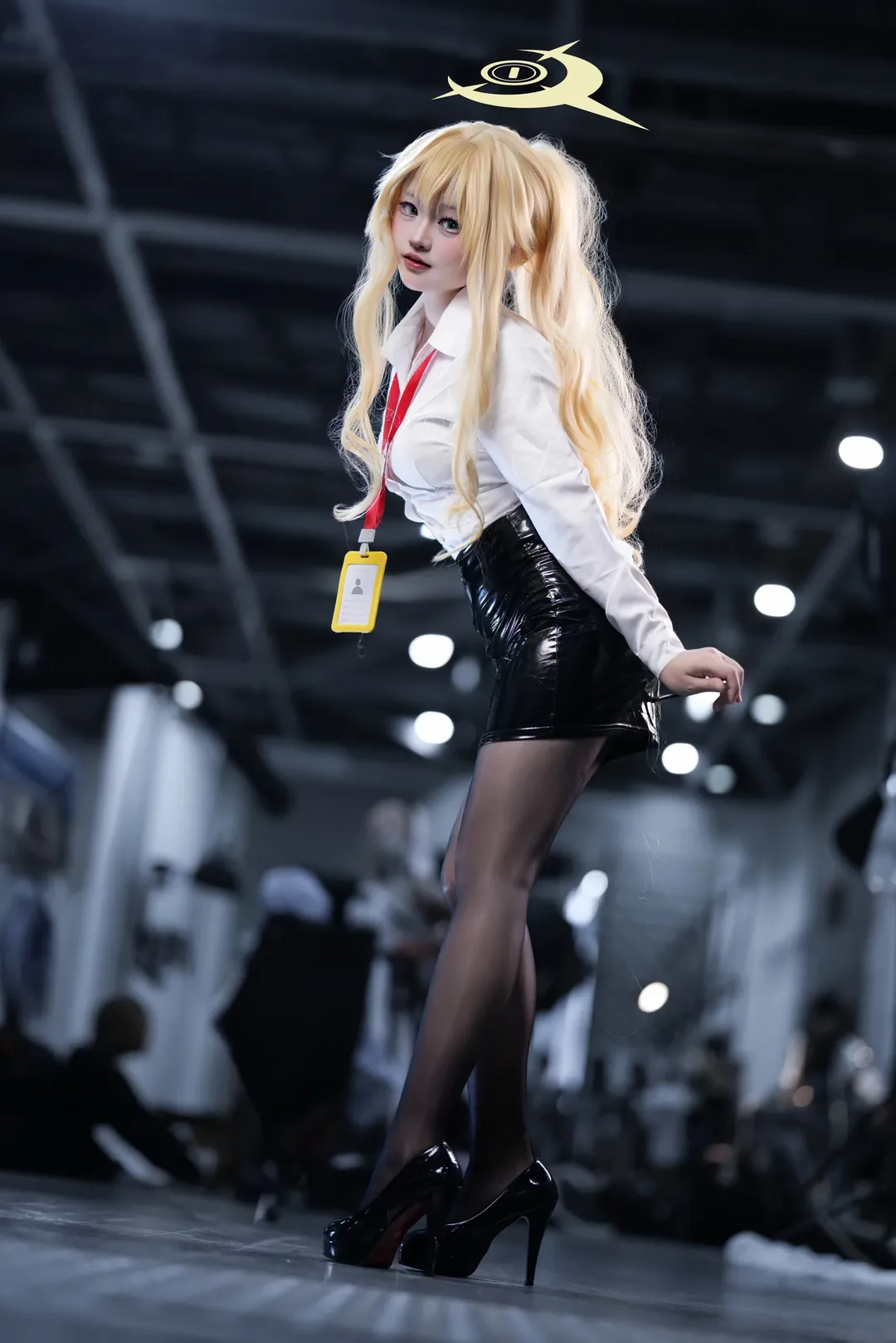 cosplay, 碧蓝档案, 笑面教授cos, 双马尾, 黑丝高跟鞋 - 第1张