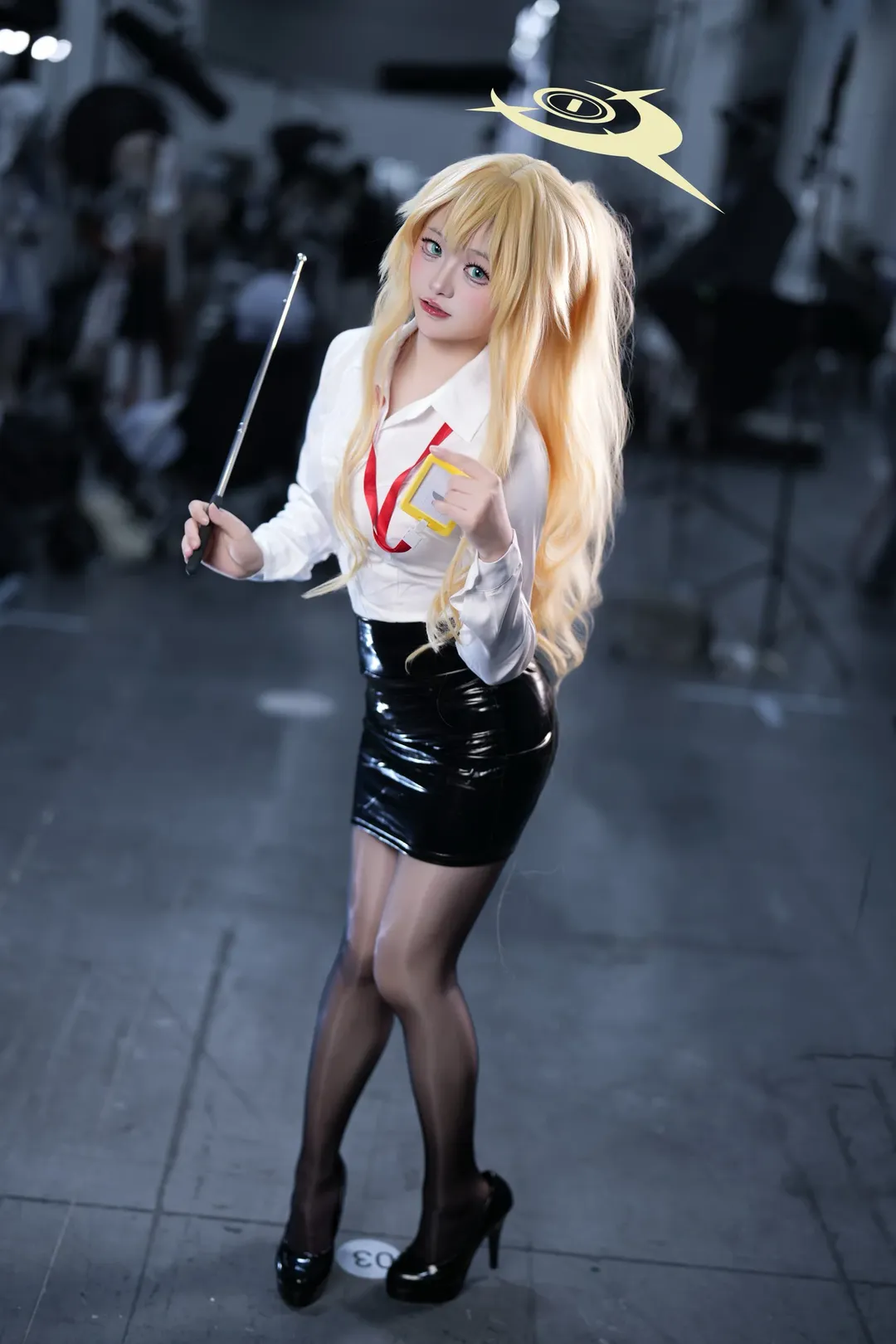 cosplay, 碧蓝档案, 笑面教授cos, 双马尾, 黑丝高跟鞋 - 第3张