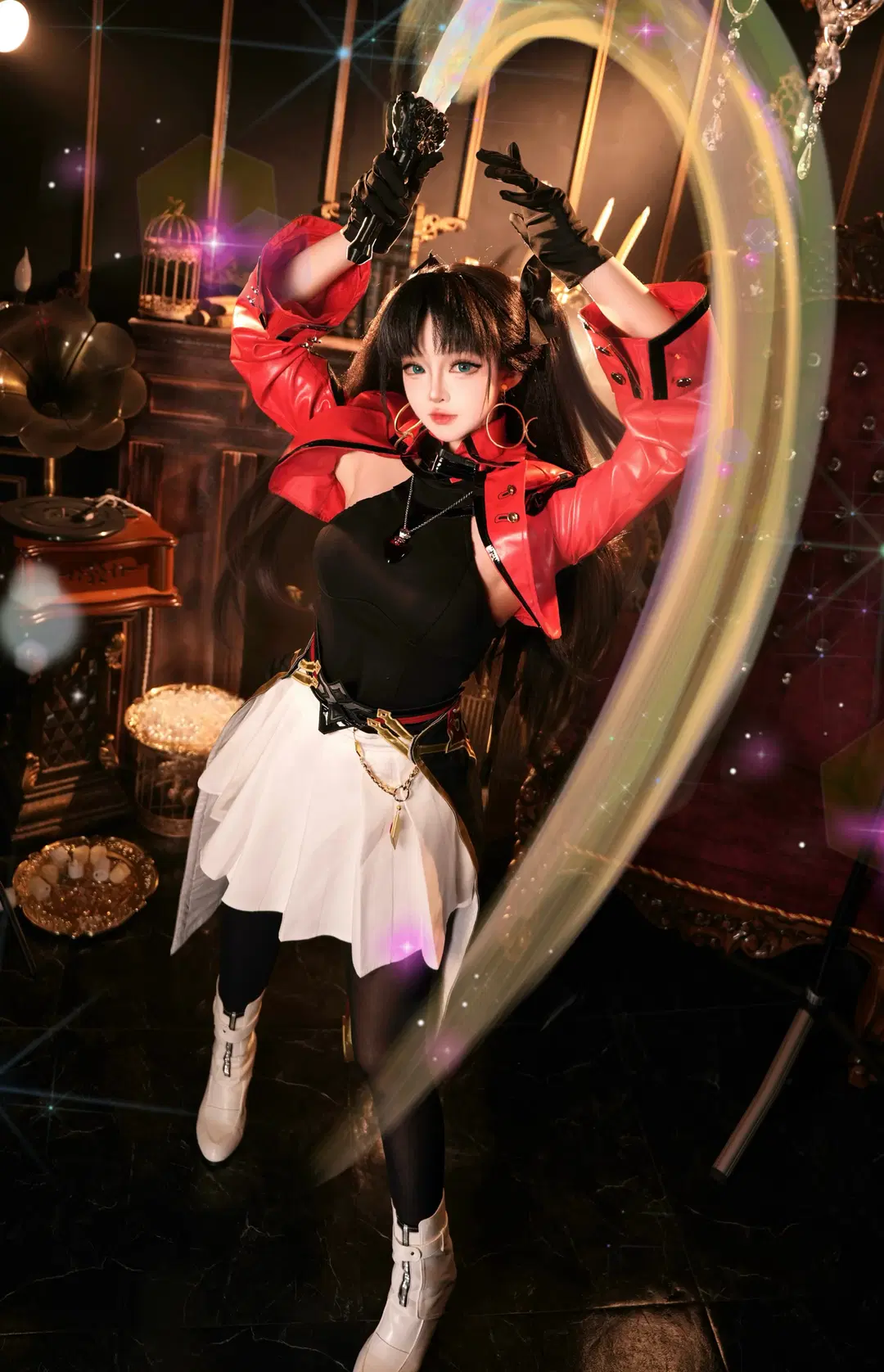 【远坂凛cos】红黑皮衣与双马尾的复古氛围感拍摄 - Rynna遴遴 - 第3张