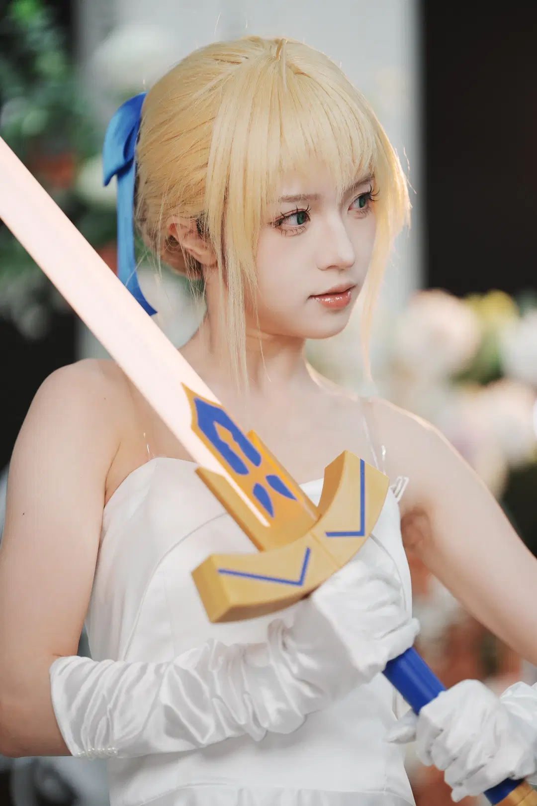 【SABER cos】BW漫展白裙造型，佳能M5的FL2原图直出记录 - 喵蛋poi - 第4张