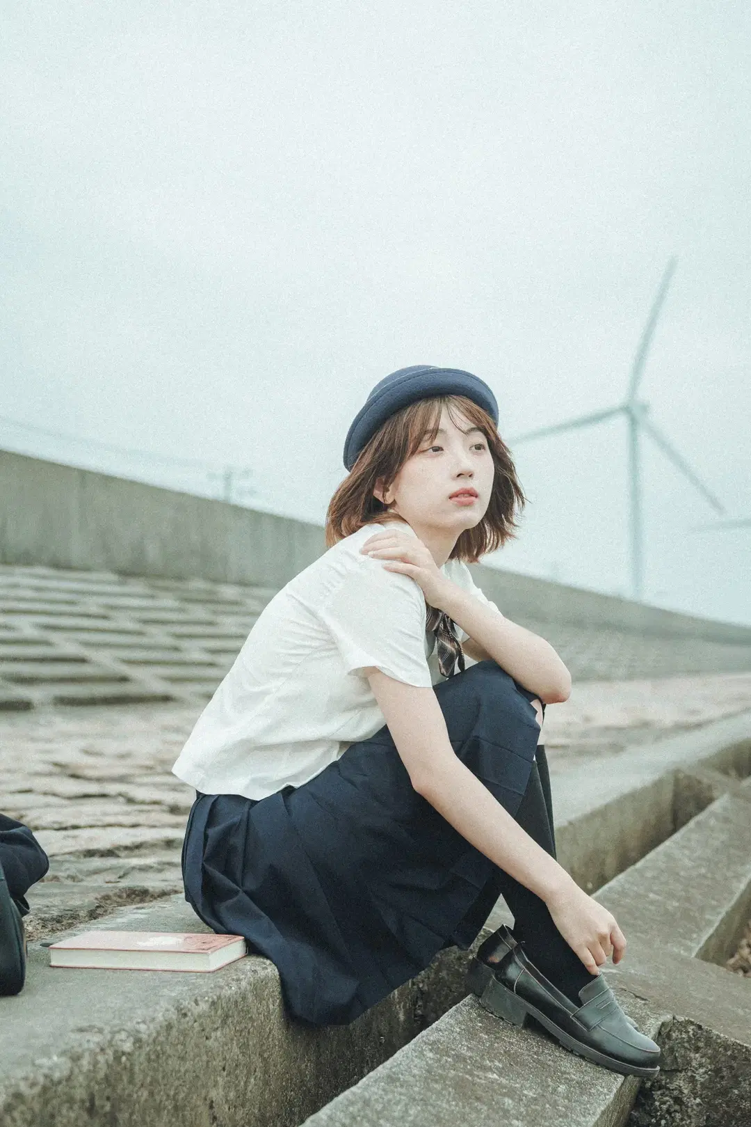 [JK uniform] Sea Breeze and JK uniform: Freezing an Artsy Moment for a Seaside photoshoot by 吶魄罗 - Image 2