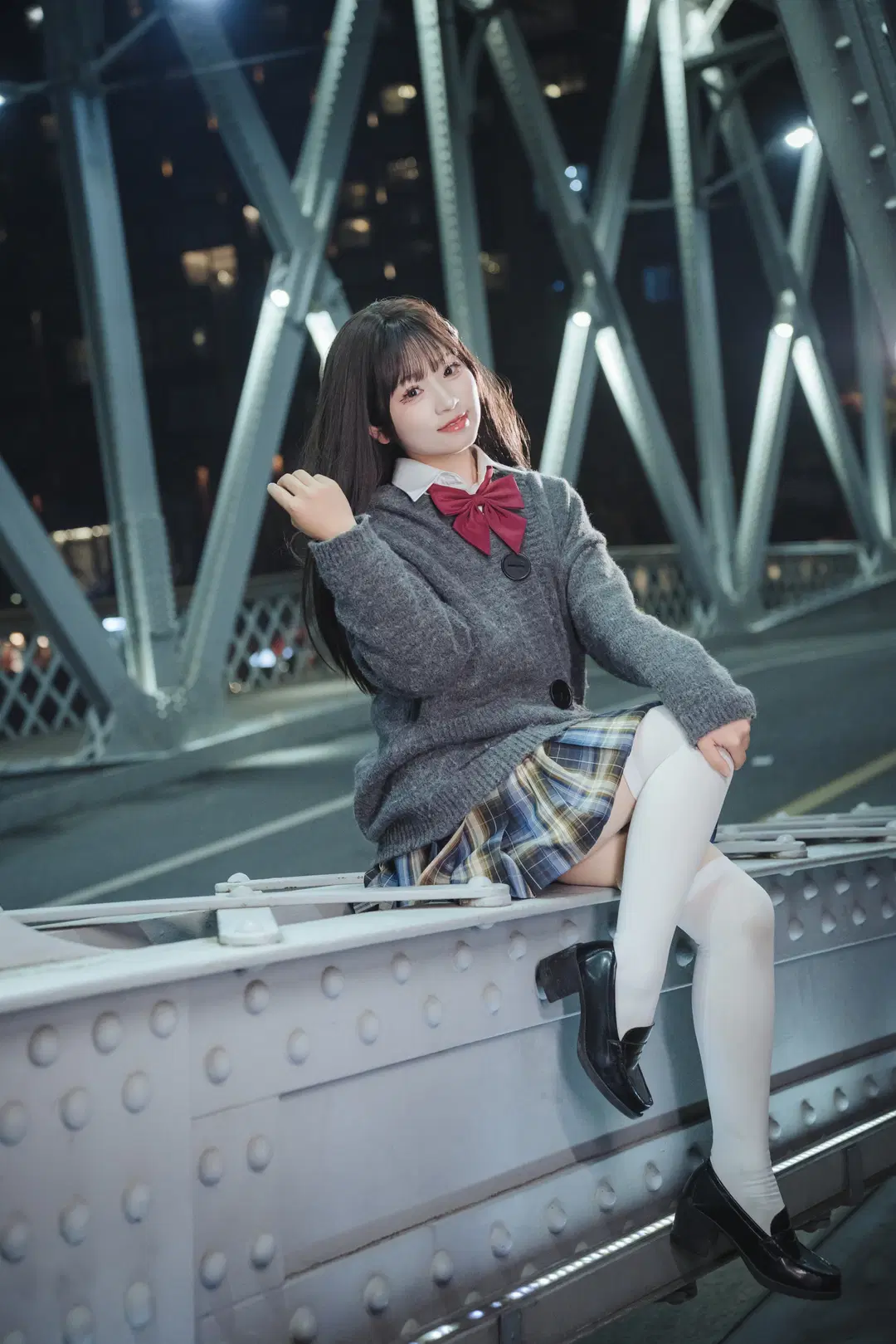 Night Portrait in JK Outfit: Quiet Moments Weaving Across Zhejiang Road Bridge by 吶魄罗 - Image 11