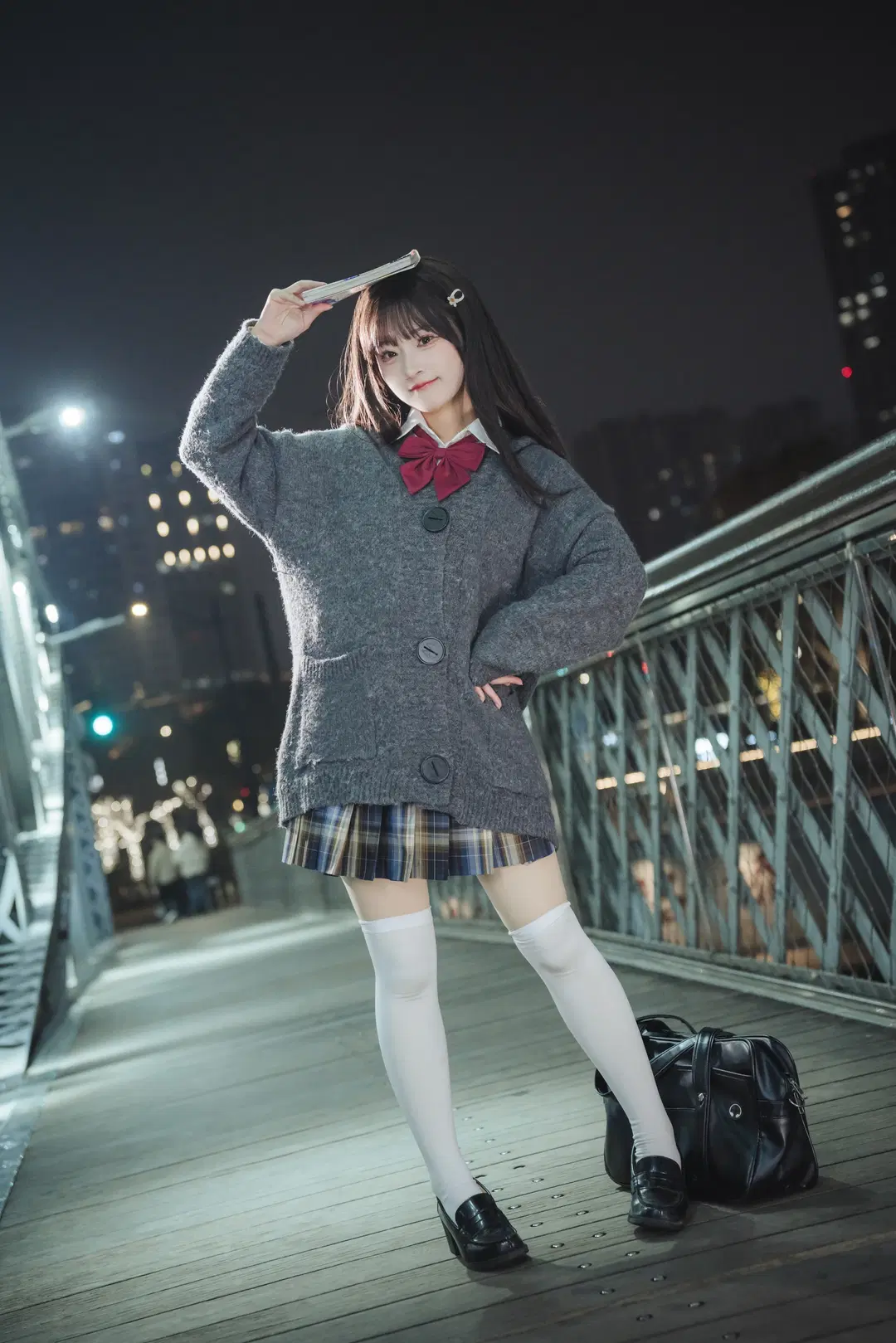 Night Portrait in JK Outfit: Quiet Moments Weaving Across Zhejiang Road Bridge by 吶魄罗 - Image 5