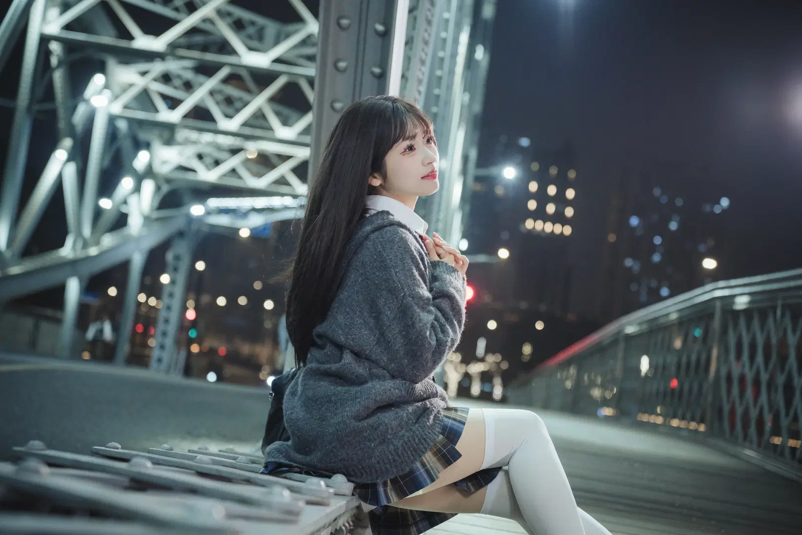 Night Portrait in JK Outfit: Quiet Moments Weaving Across Zhejiang Road Bridge by 吶魄罗 - Image 8