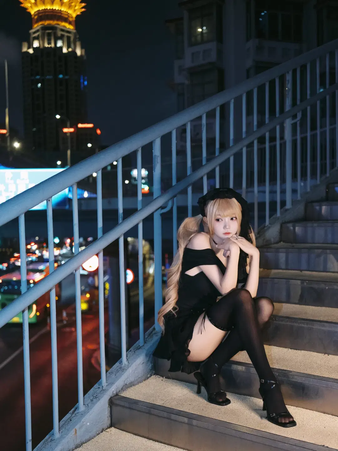 暗黑系金发双马尾 深夜街头的氛围感夜拍 - 独角兽 - 第7张