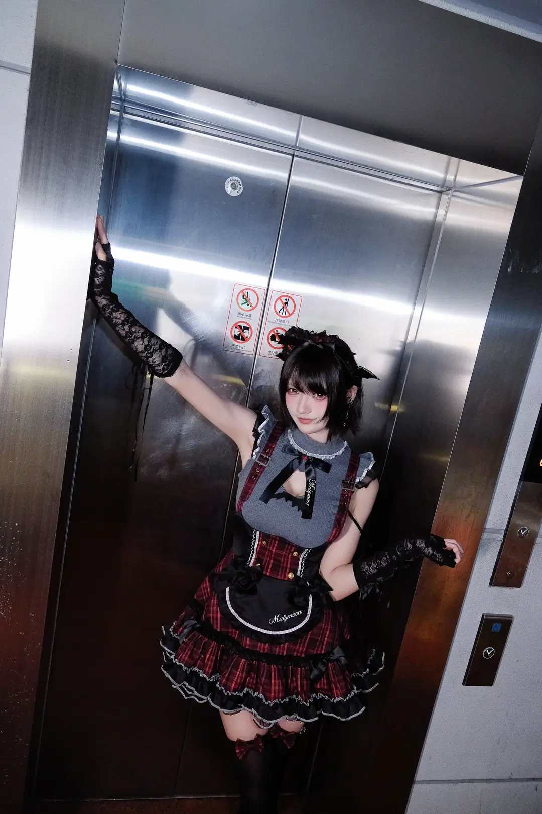 Red-Black Plaid and Post-Rain Neon: Nighttime Dark Style Atmosphere Outfit by 独角兽 - Image 12