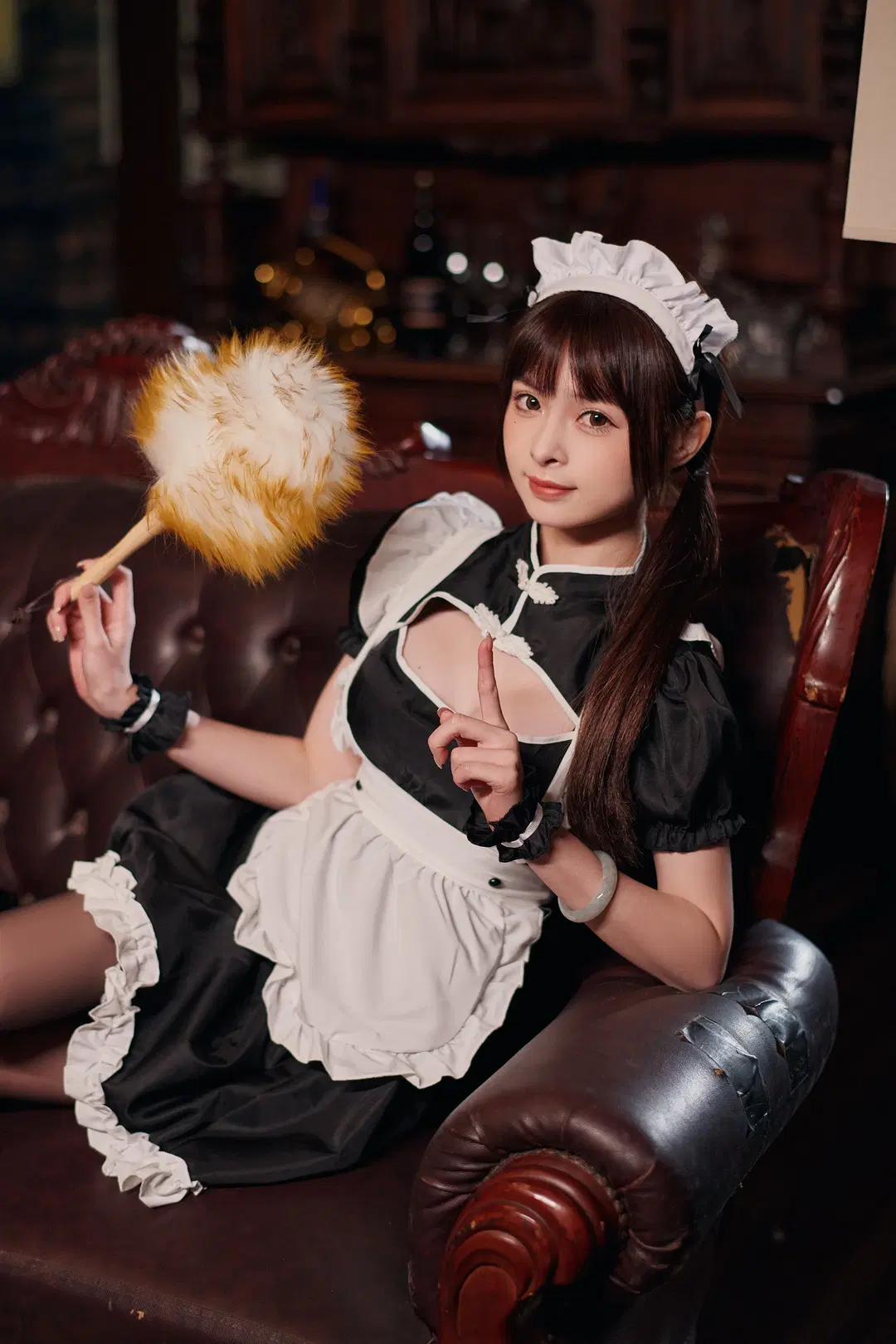 【メイド服】ダーク調レトロ空間のペア撮影、黒ストッキングとハイヒールが織りなす美の交錯 - 小蓝同学摄影会 - 9枚目