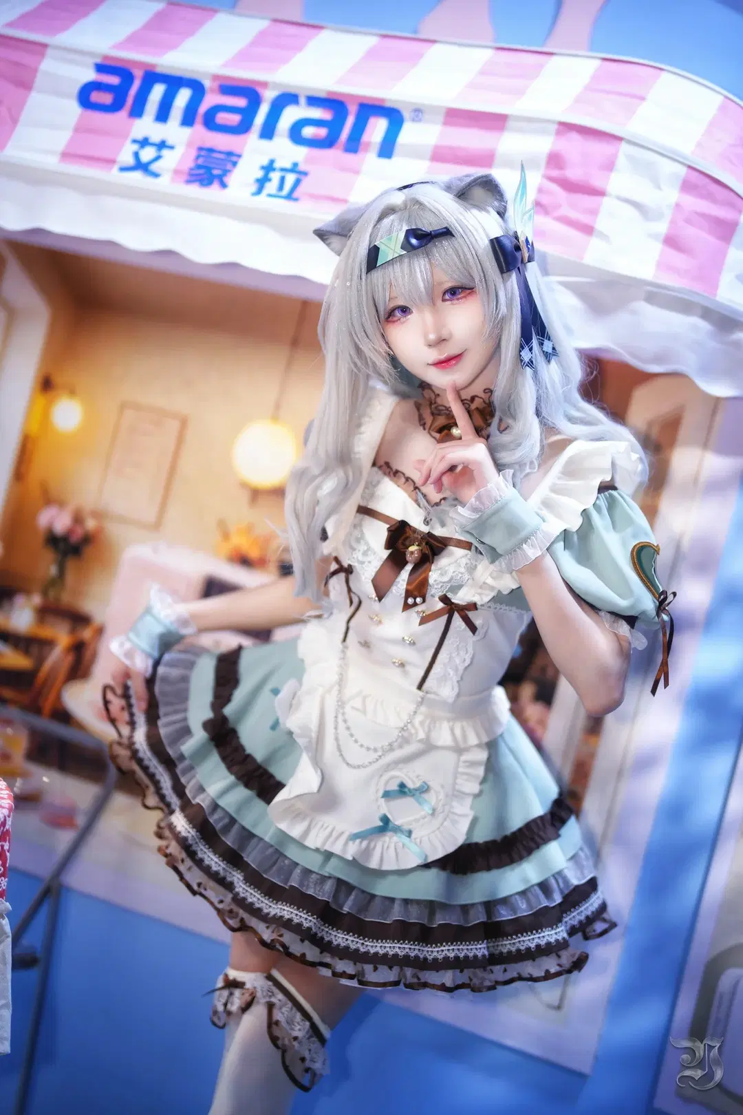 BW Day 3 typhoon in Shanghai: Booth Techwear cosplay and maid outfit roam-and-shoot Convention photos by 跃动的小黑马 - Image 2