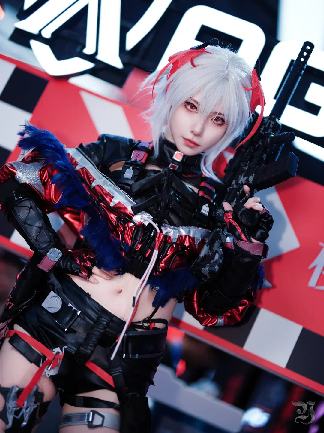 【麦晓雯cos】三角洲行动 x 明日方舟 战术狂欢 - 跃动的小黑马 - 第7张