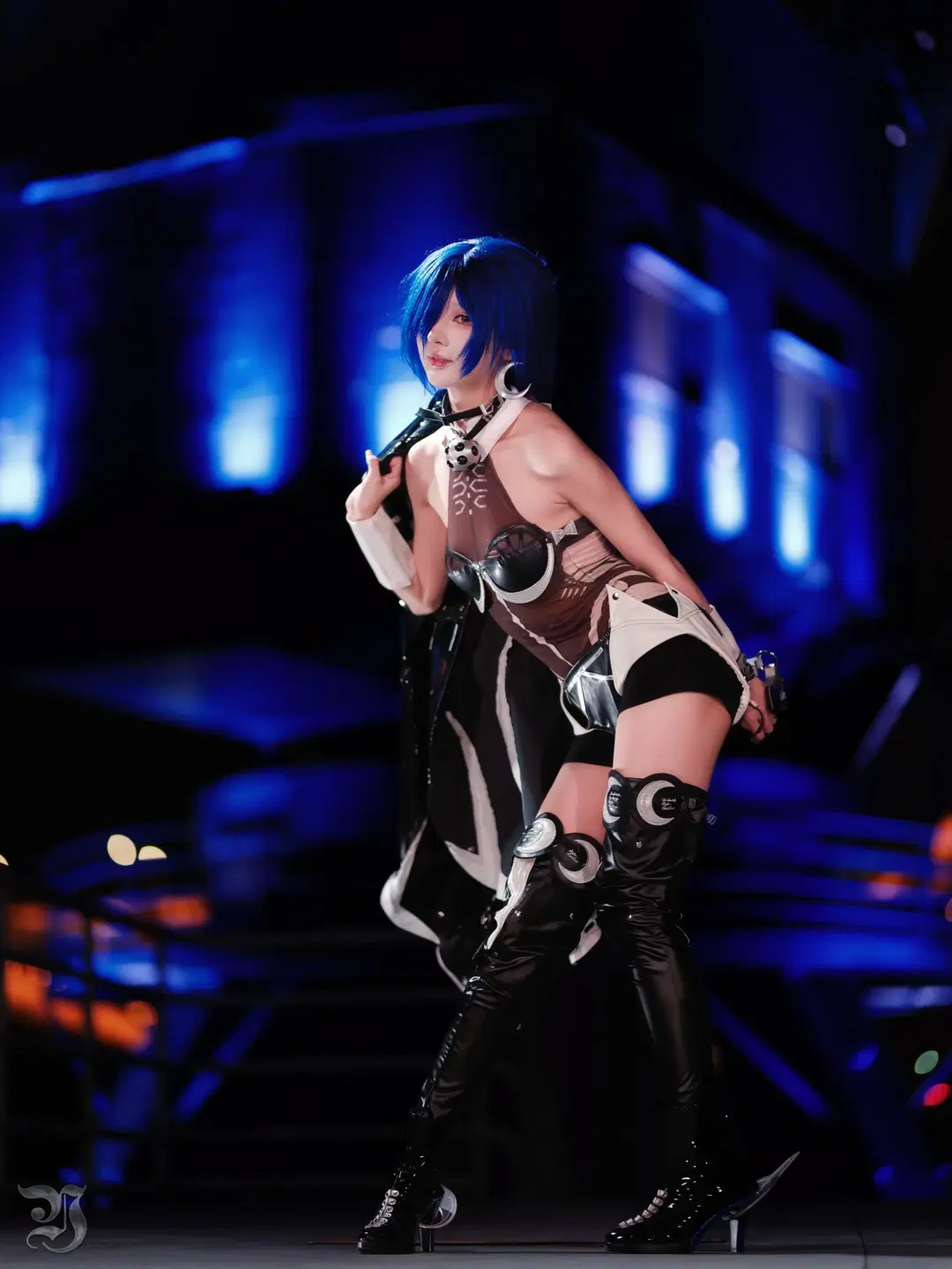 [Promeia cosplay] Zenless Zone Zero's dark night Techwear style by 跃动的小黑马 - Image 3