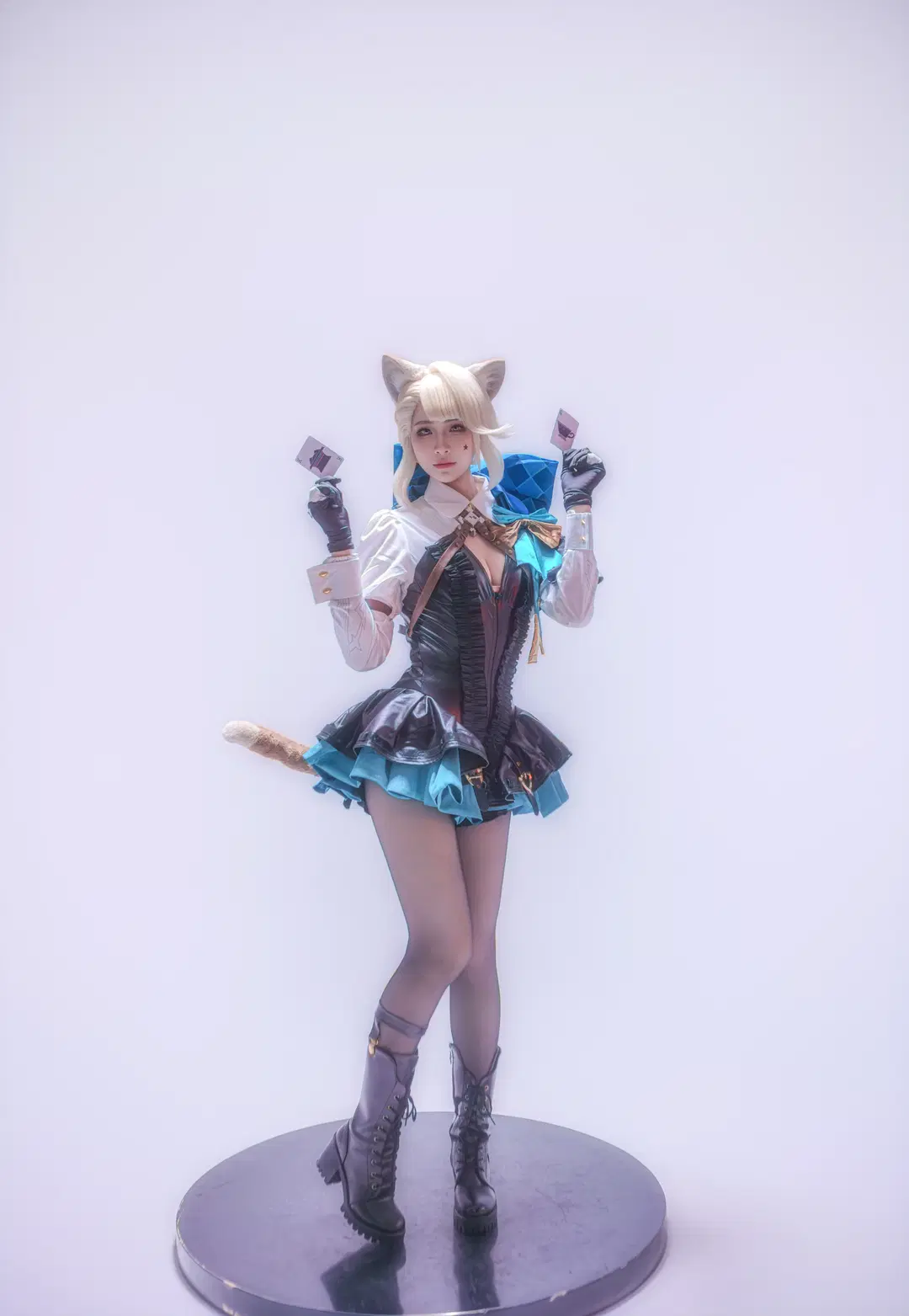 【琳妮特cos】原神魔術師少女，黑絲與撲克牌的完美結合 - 神父 - 第2張