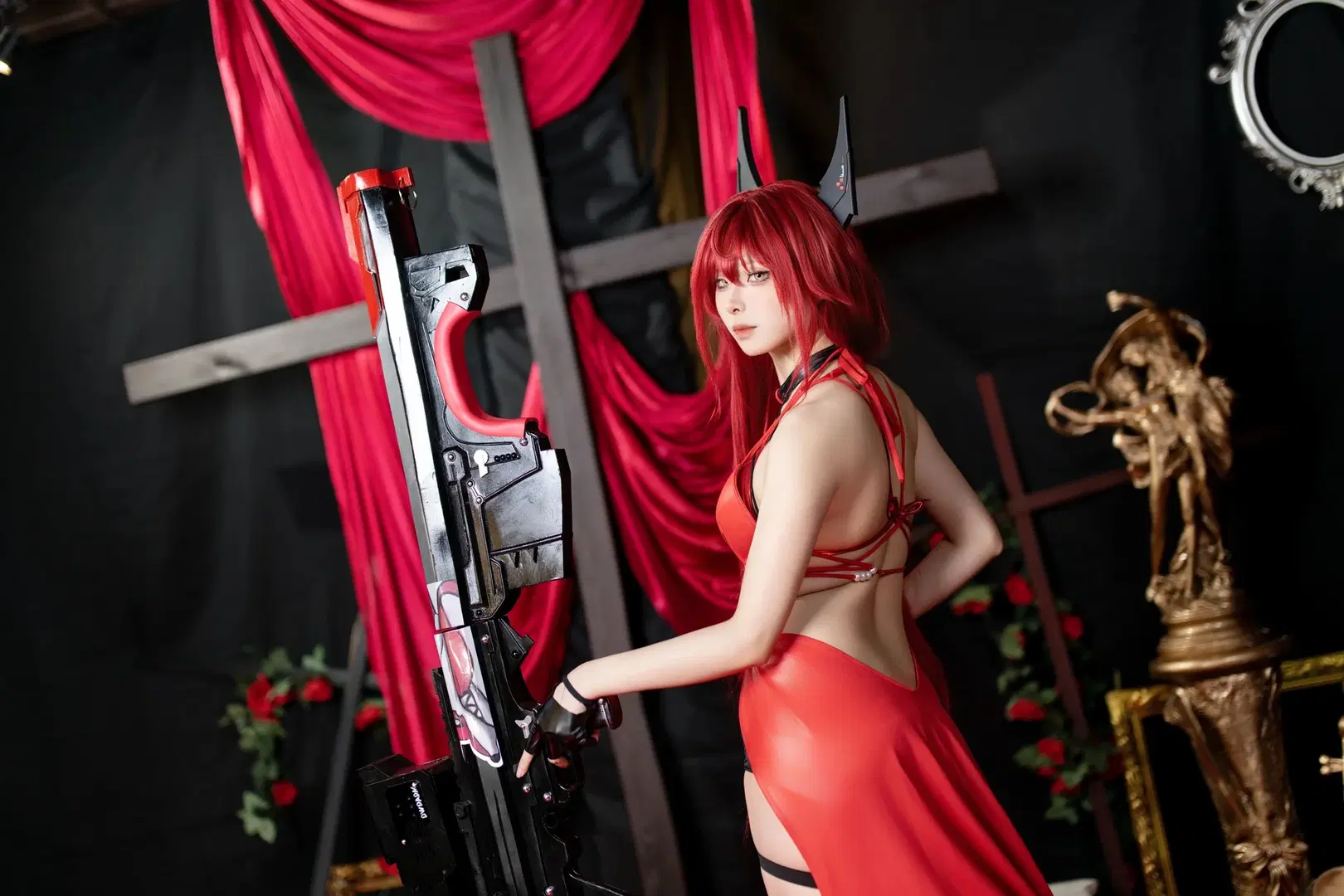 【小红帽cos】胜利女神妮姬的荒诞红礼服造型 - 丶Chisaki - 第4张