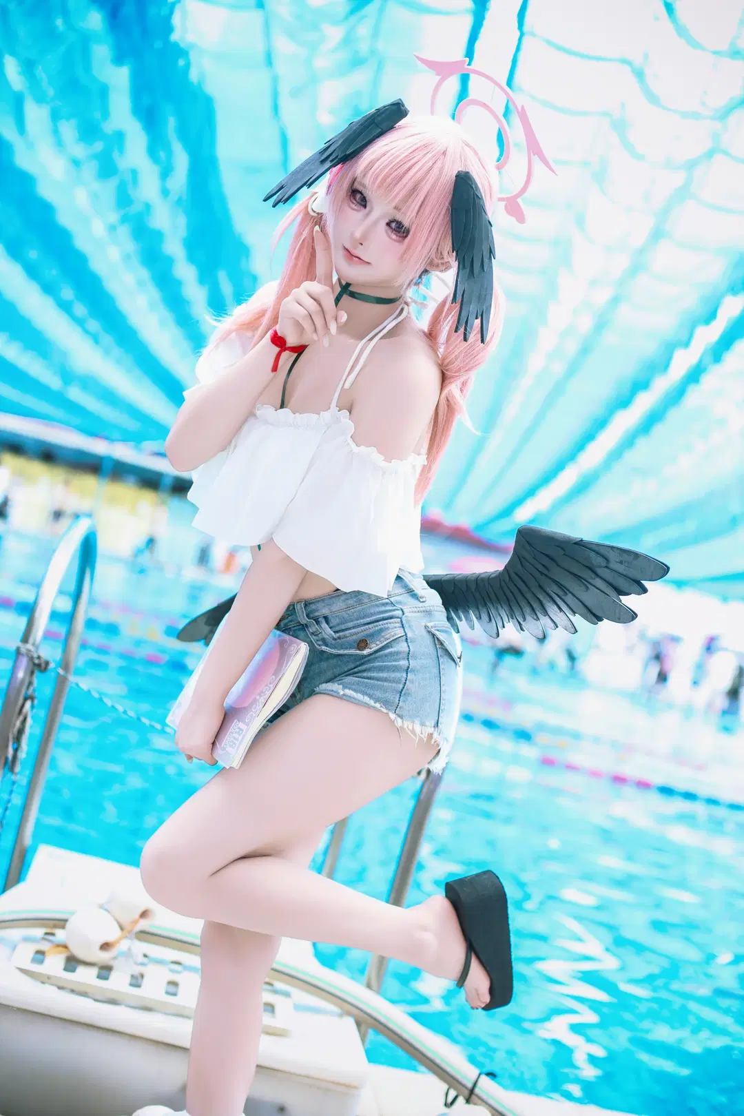 二次元摄影, 蔚蓝档案, 下江小春cos, 泳池写真, 萌妹cos