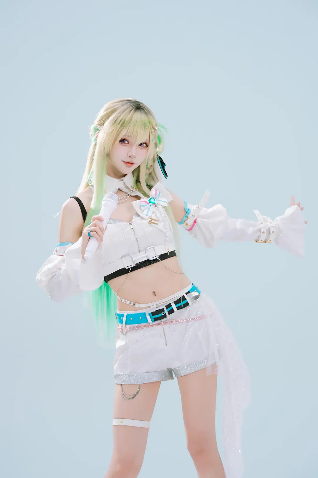 【琳奈cos】鸣潮Solar5新成员琳奈，打歌服初舞台 - Tsubaki - 第4张