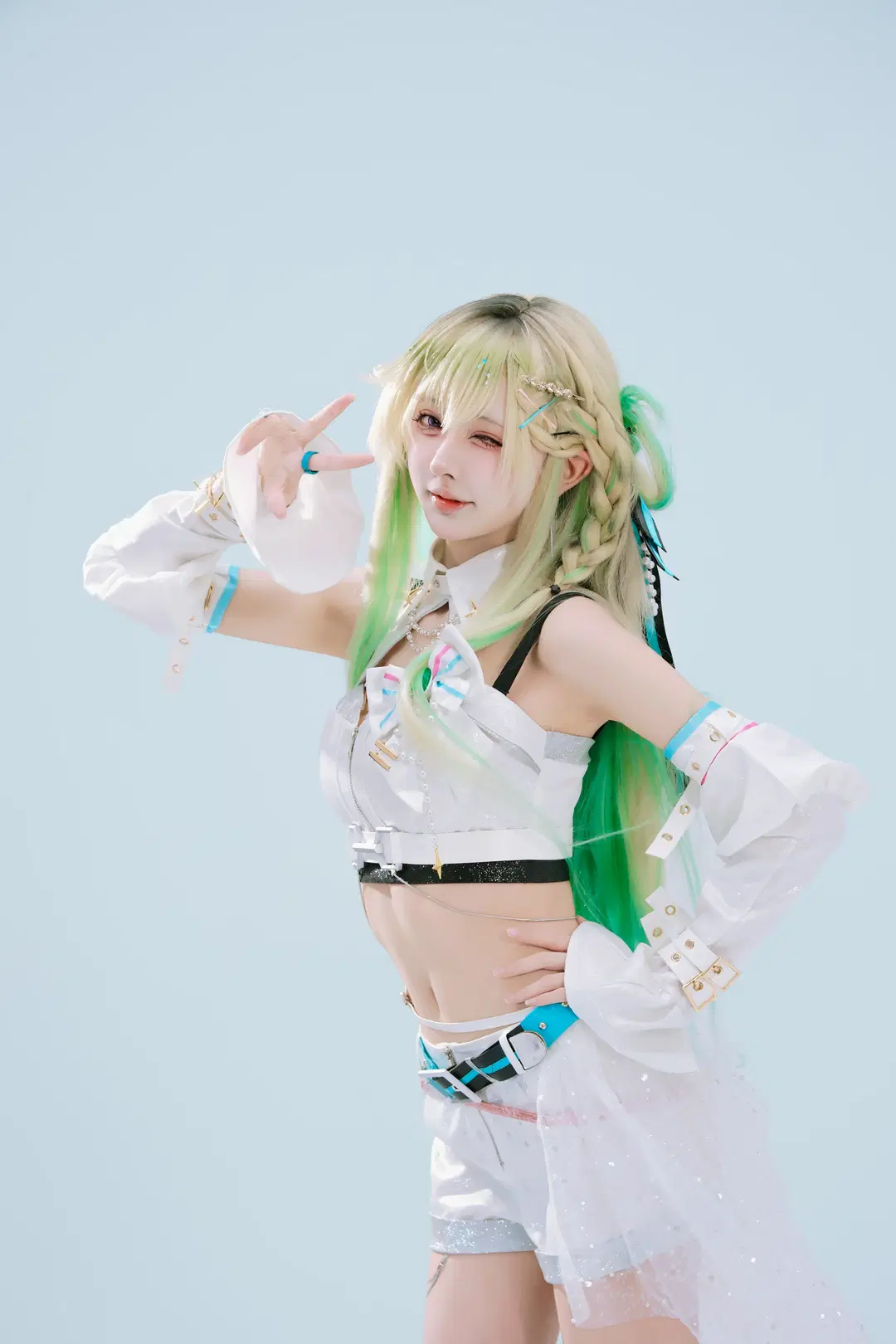 【琳奈cos】鸣潮Solar5新成员琳奈，打歌服初舞台 - Tsubaki - 第5张