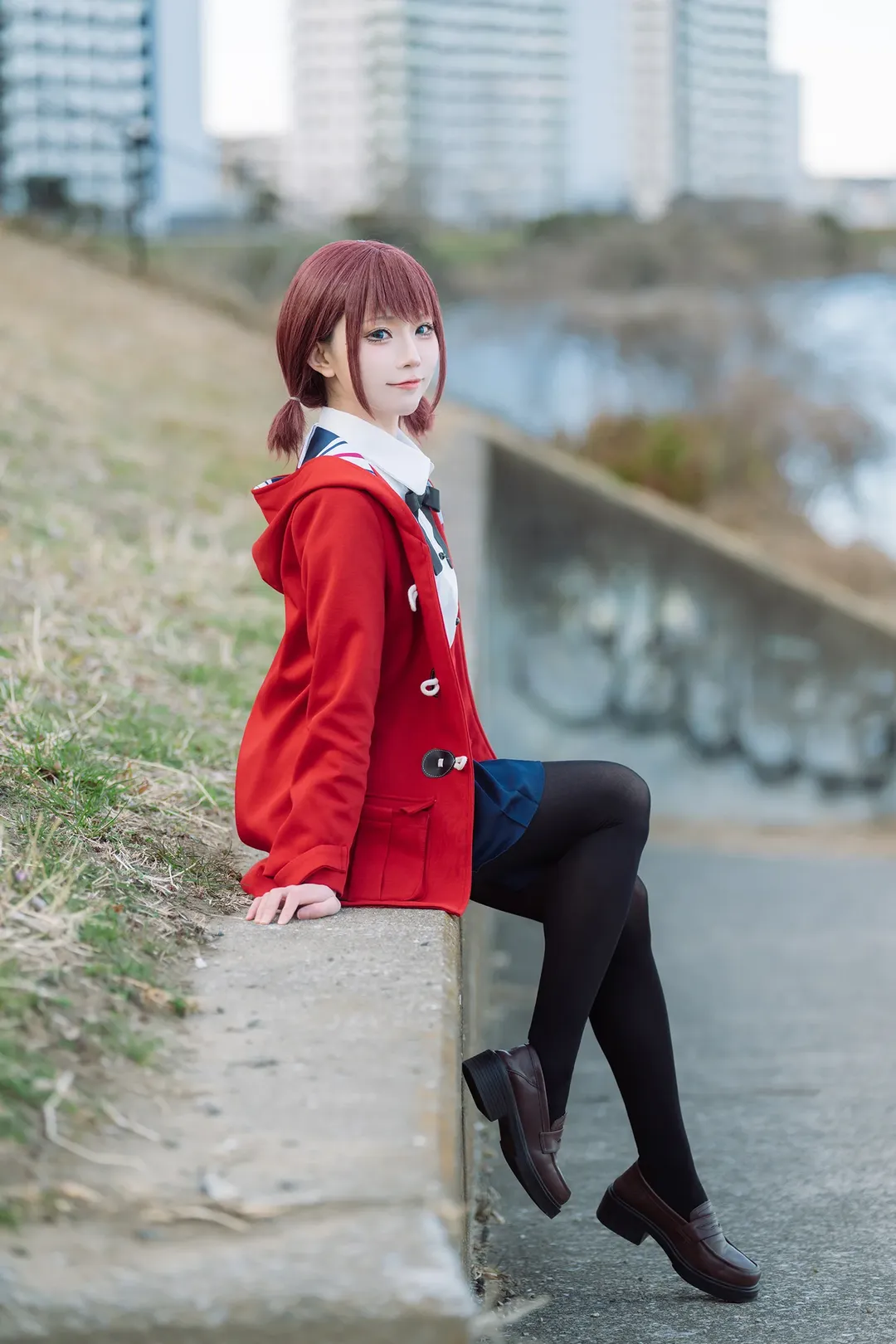 アウトドア撮影, 黒ストッキングコスプレ, 井芹仁菜コスプレ, 日本の制服, ガールズバンドクライ - 2枚目