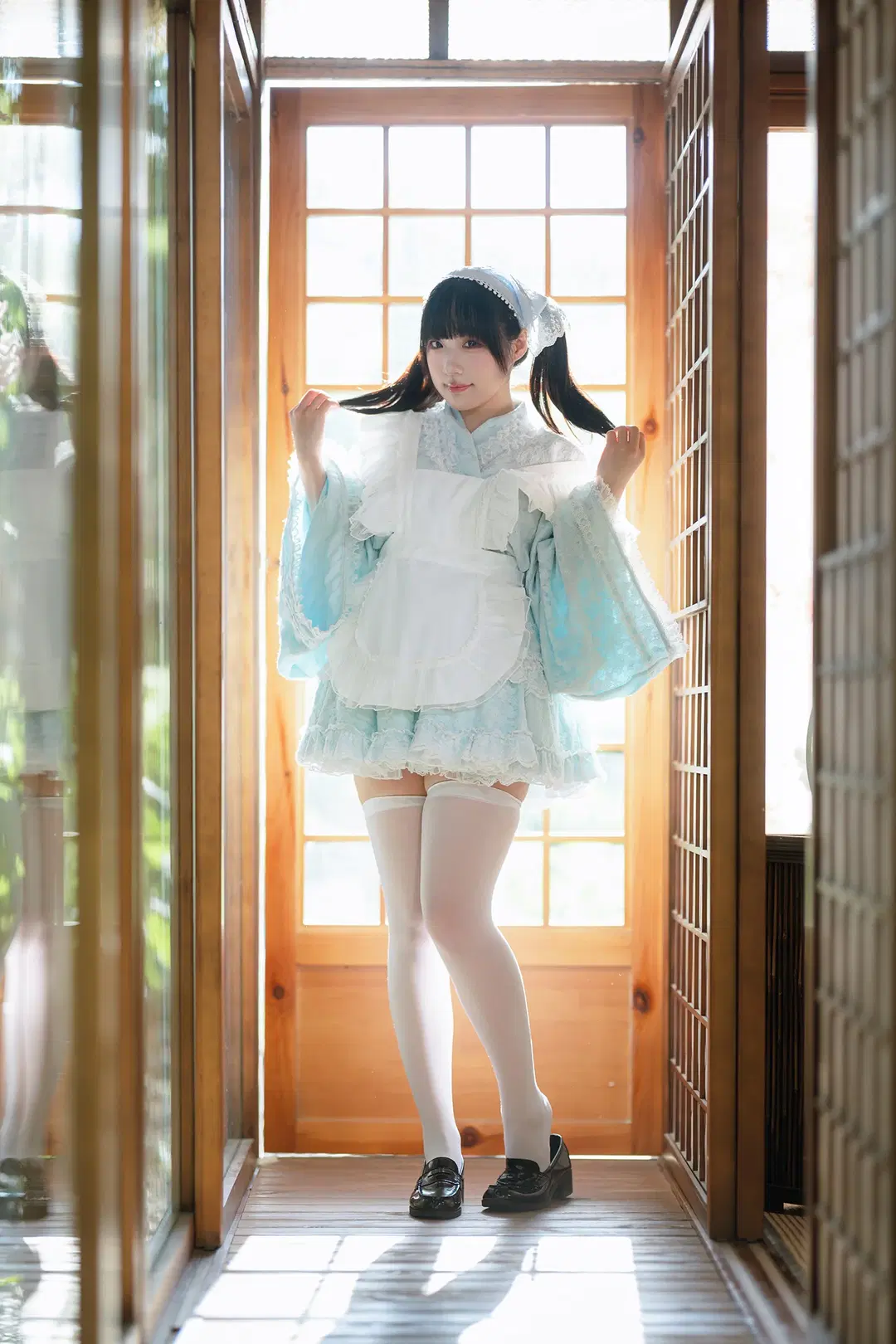 Mint White Chocolate Themed Photoshoot: Luminous Wooden Cabin Paired with Pale Blue Dress and White Stockings by HIRO_午饭饭 - Image 7
